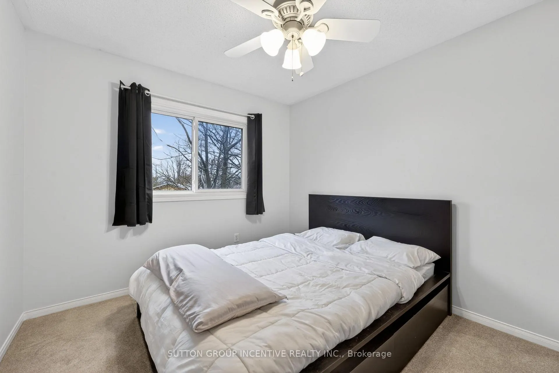 Photo 20 of 46 Bates Court, Barrie, Painswick North — HOMEH