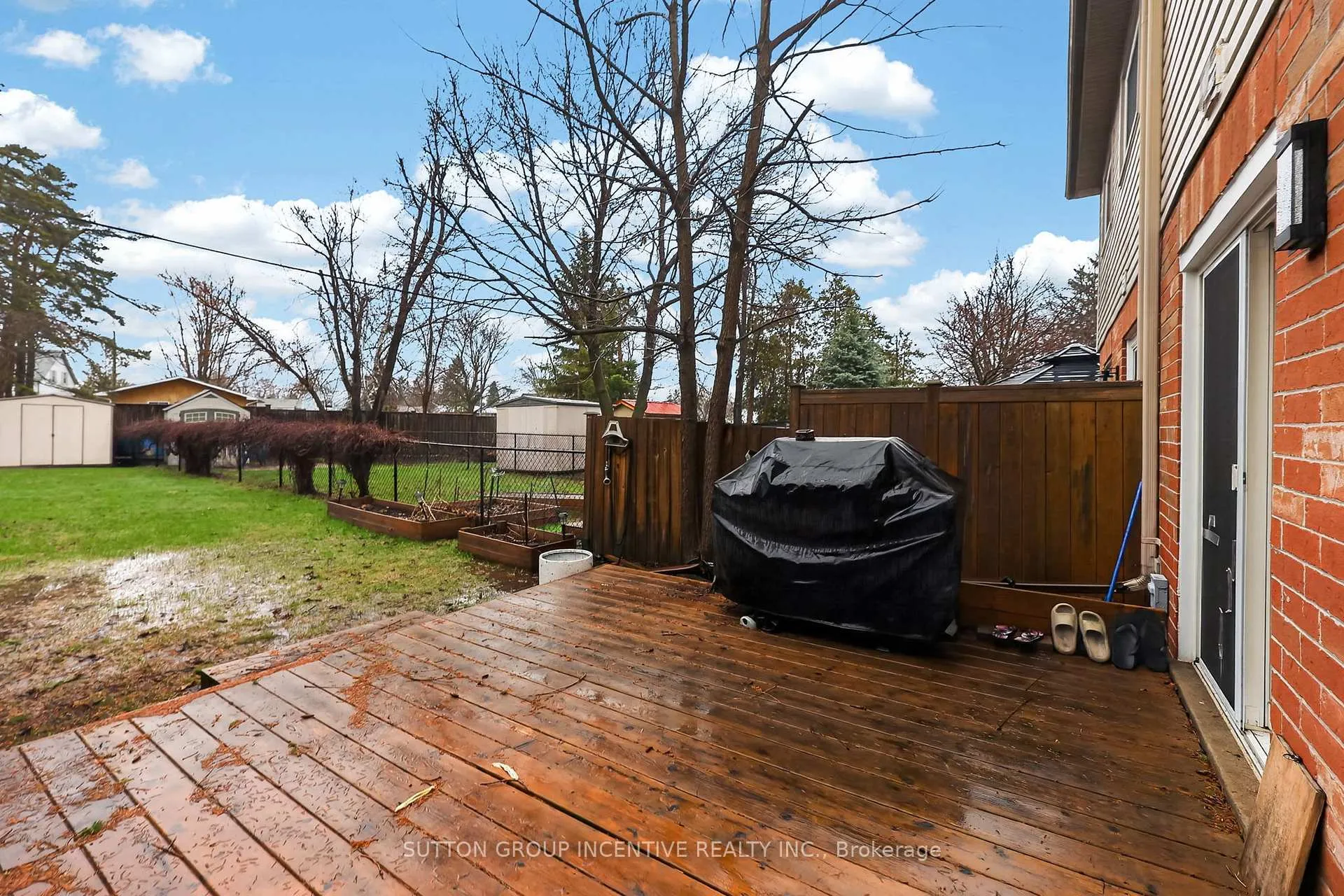 Photo 32 of 46 Bates Court, Barrie, Painswick North — HOMEH