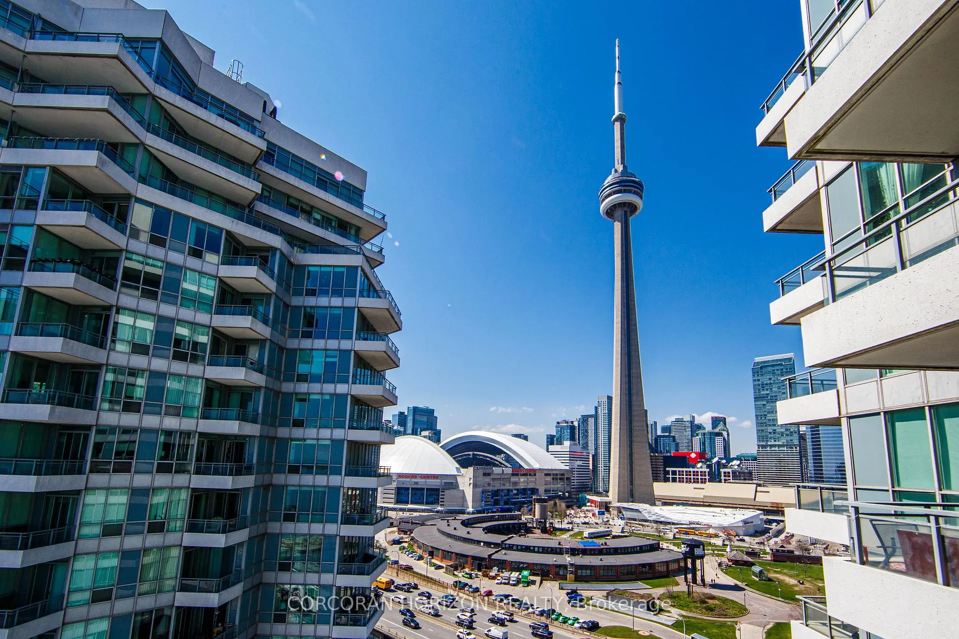 Photo 18 of Unit 2009, 228 Queens Quay W, Toronto, Waterfront Communities — HOMEH