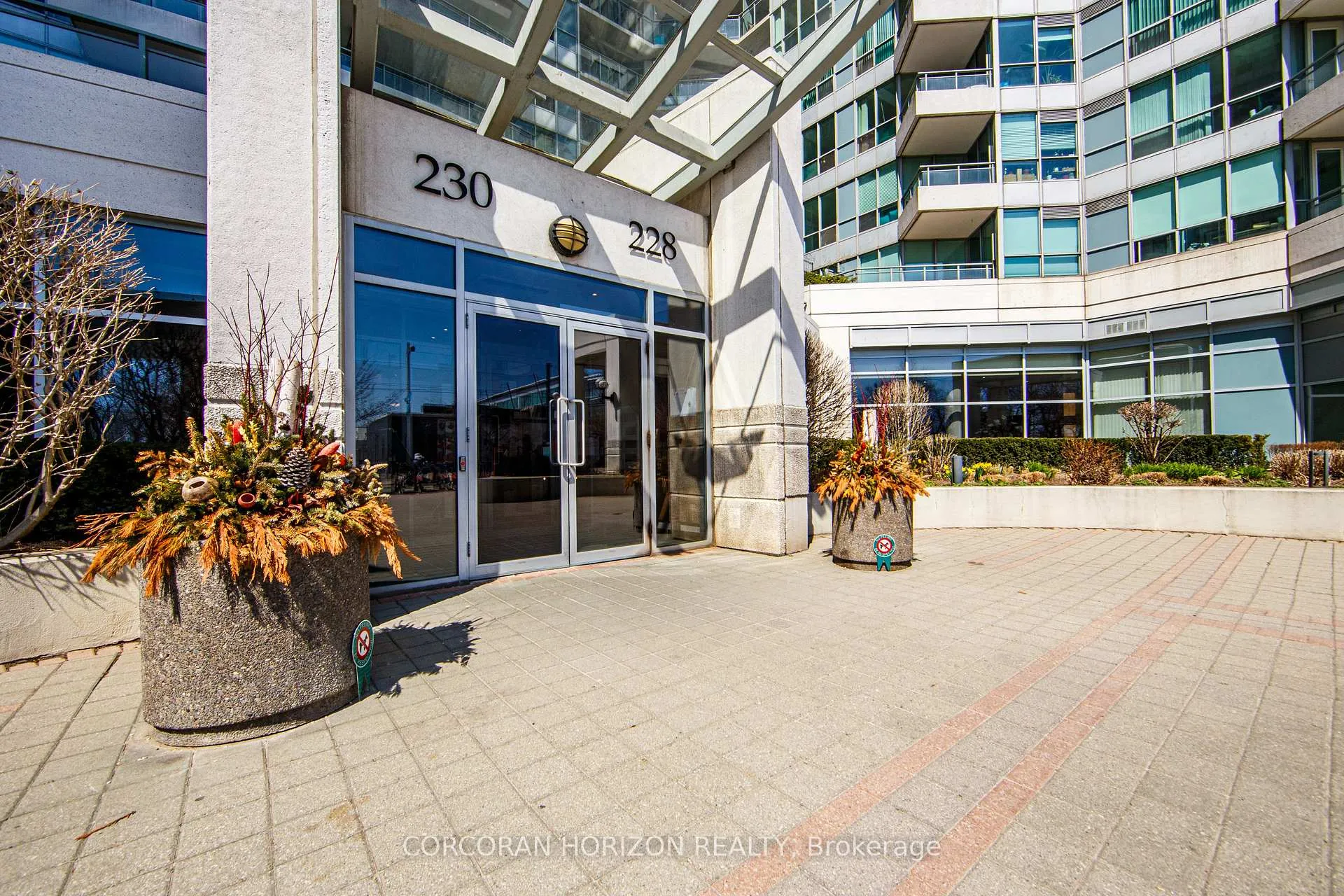 Photo 20 of Unit 2009, 228 Queens Quay W, Toronto, Waterfront Communities — HOMEH
