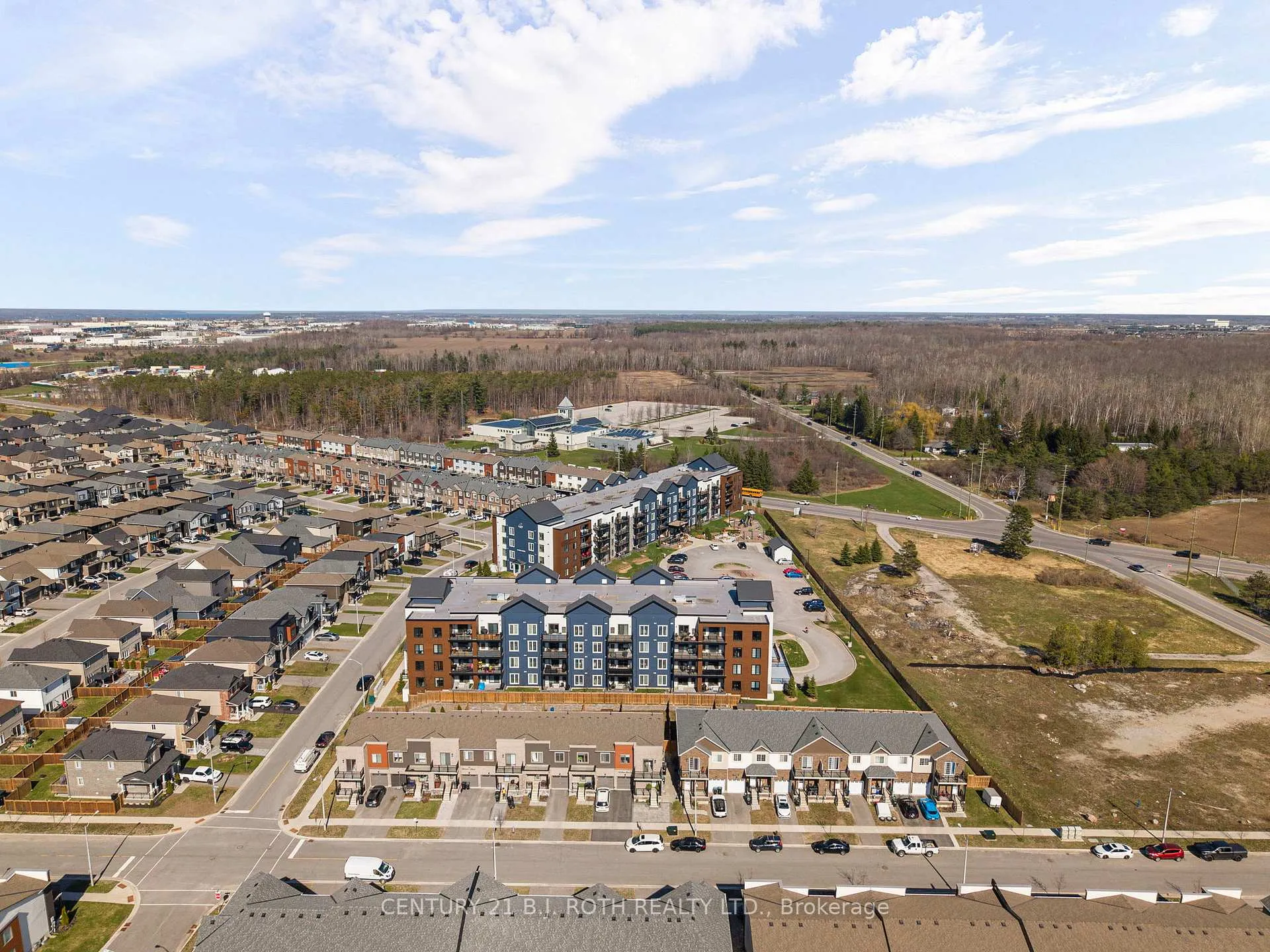 Photo 30 of 33 Brown Bear Street, Barrie, Rural Barrie Southwest — HOMEH