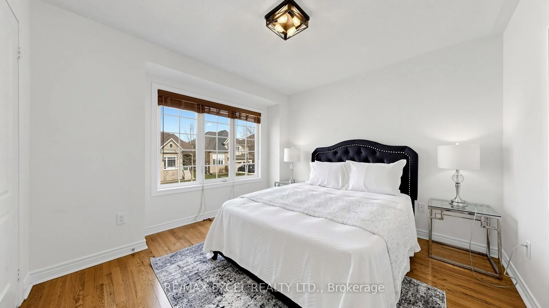 Photo 42 of 71 Stony Hill Boulevard, Markham, Victoria Manor-Jennings Gate — HOMEH