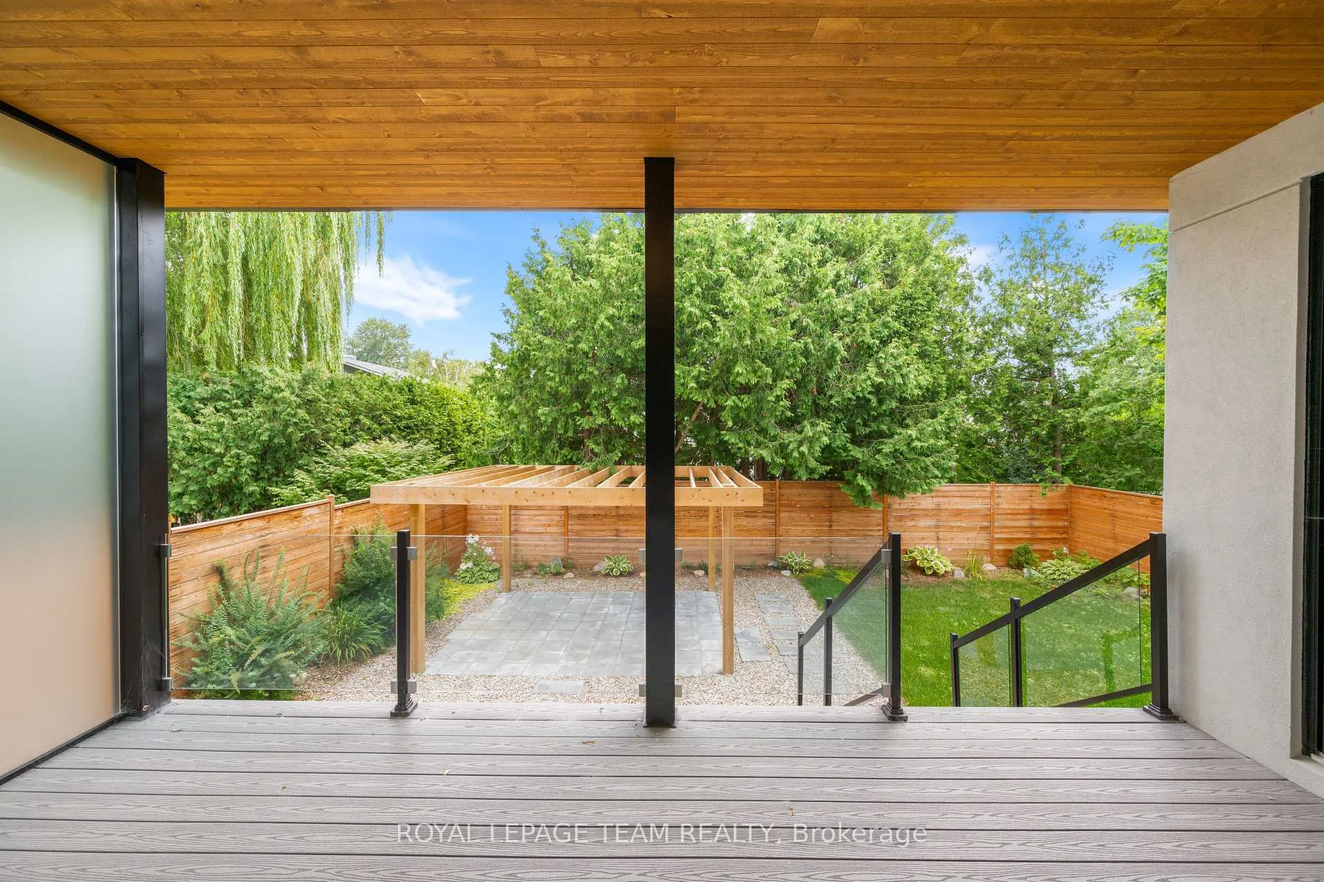 Photo 36 of 679 Broadview Avenue, Ottawa, Laurentianview — HOMEH