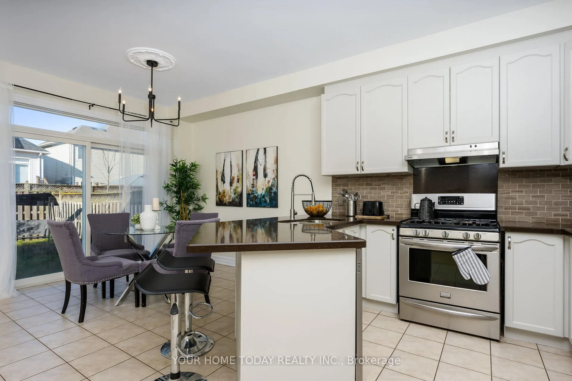 Photo 12 of 93 Somerville Road, Halton Hills, Acton — HOMEH