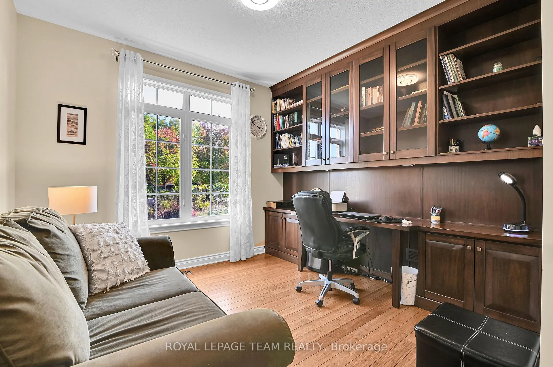Photo 5 of 756 Kilbirnie Drive, Ottawa, Barrhaven - Stonebridge — HOMEH