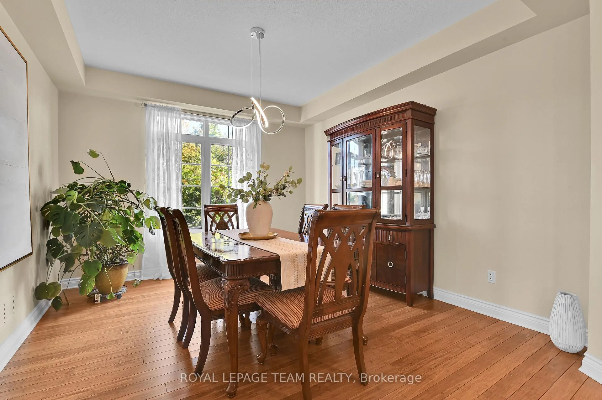 Photo 7 of 756 Kilbirnie Drive, Ottawa, Barrhaven - Stonebridge — HOMEH