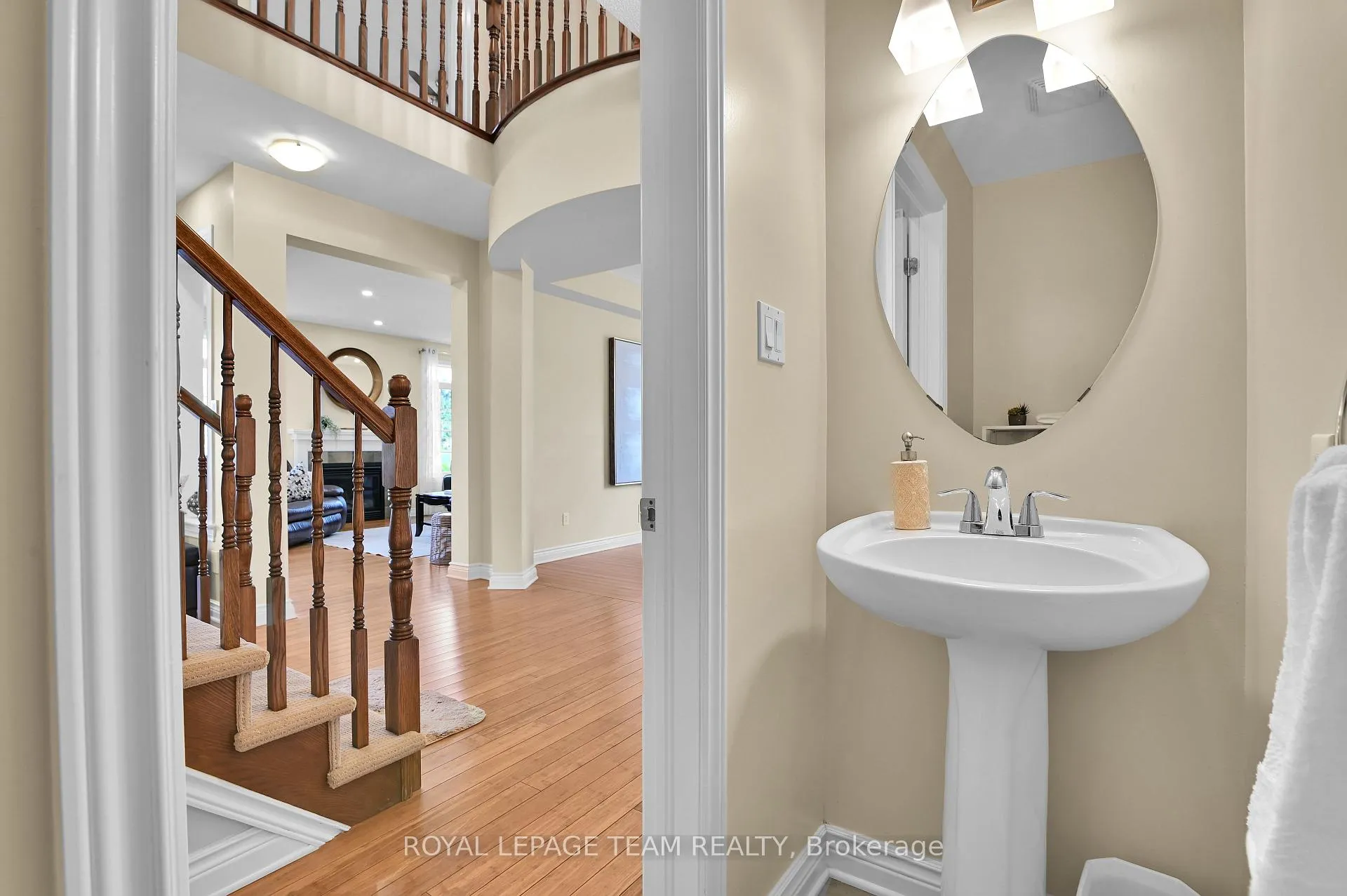 Photo 13 of 756 Kilbirnie Drive, Ottawa, Barrhaven - Stonebridge — HOMEH