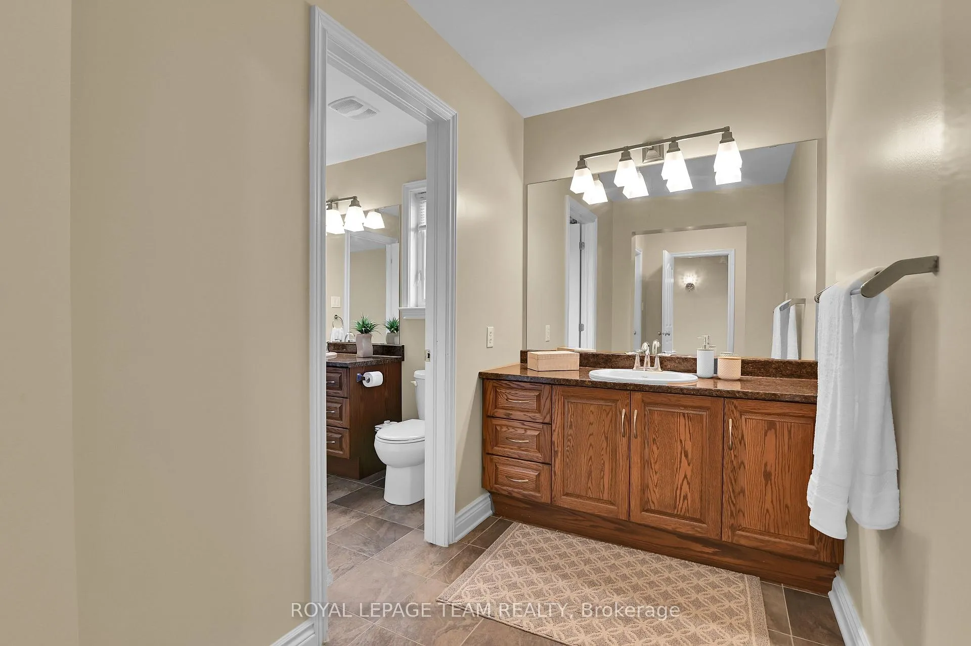 Photo 22 of 756 Kilbirnie Drive, Ottawa, Barrhaven - Stonebridge — HOMEH
