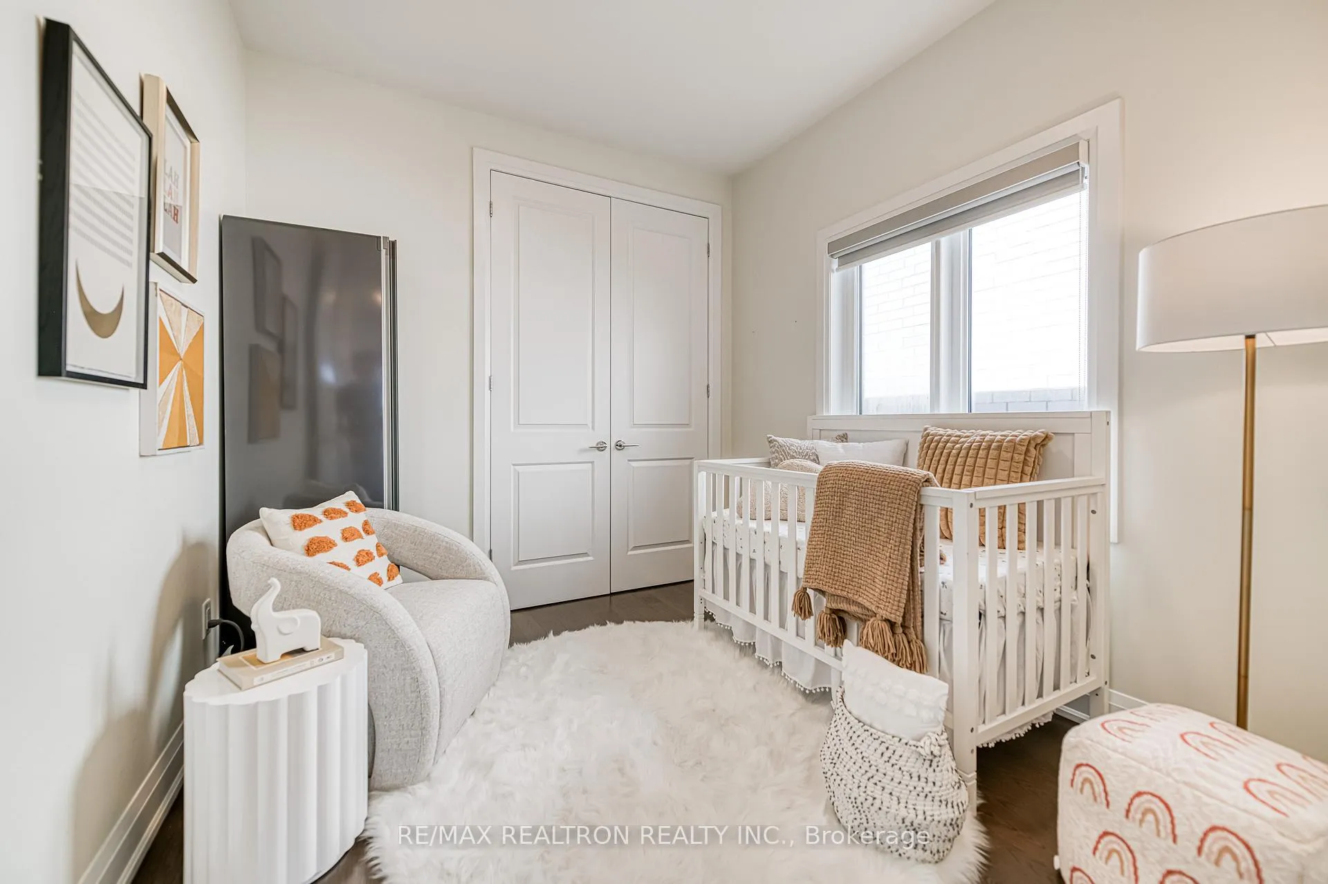 Photo 38 of 10 Hesperus Road, Vaughan, Patterson — HOMEH