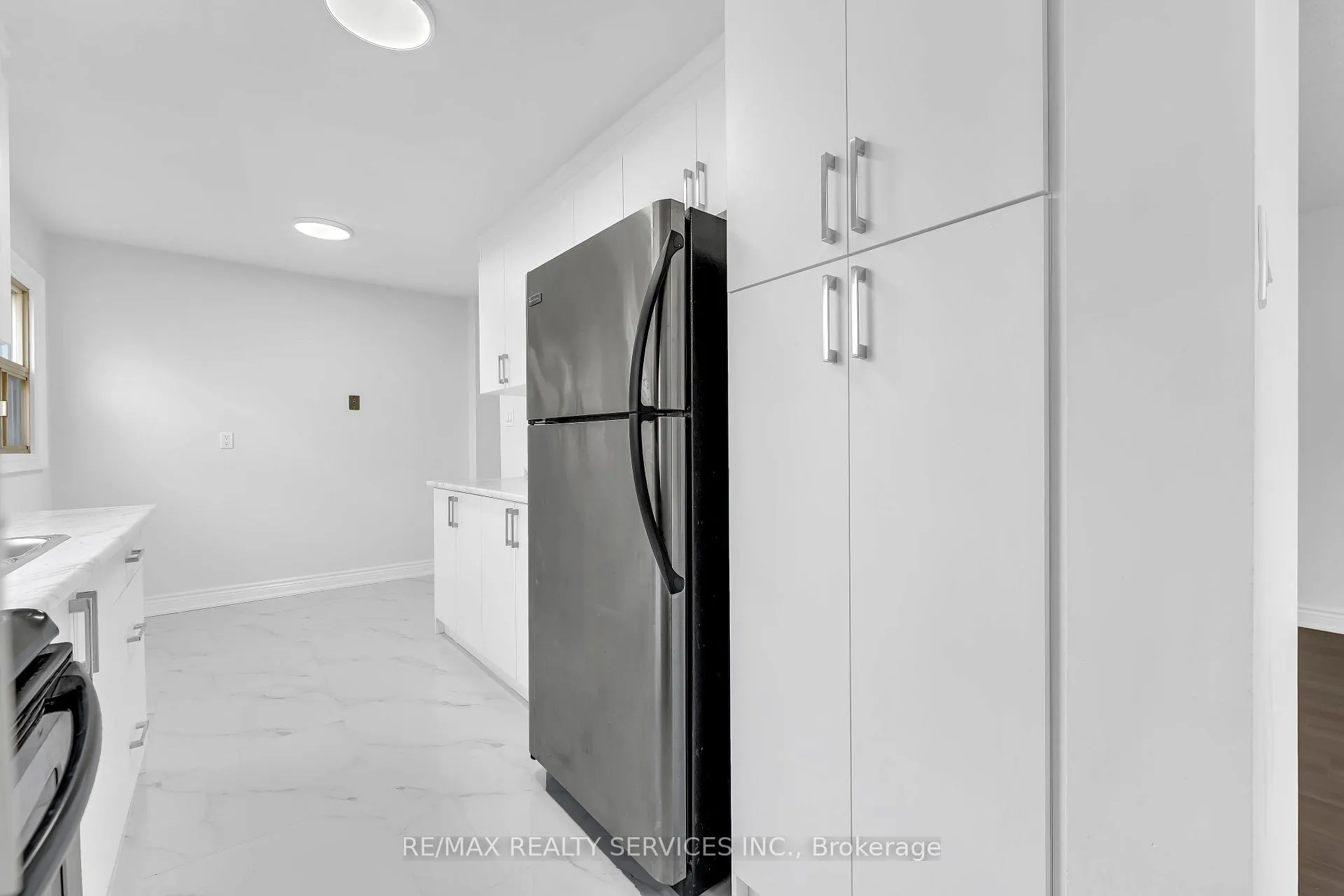 Photo 12 of 54 Greene Drive, Brampton, Madoc — HOMEH