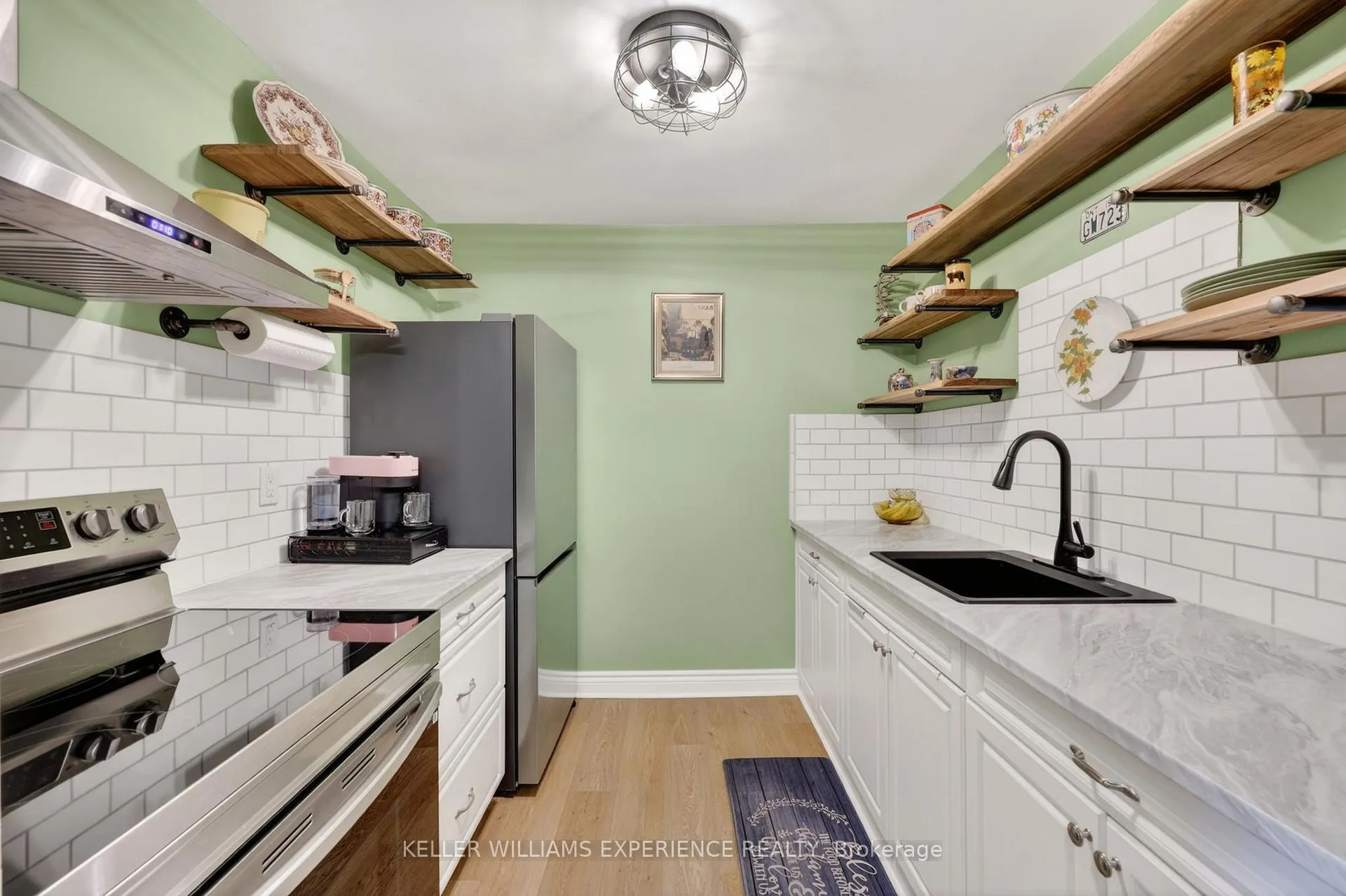 Photo 9 of Unit C4, 183 Edgehill Drive, Barrie, Letitia Heights — HOMEH