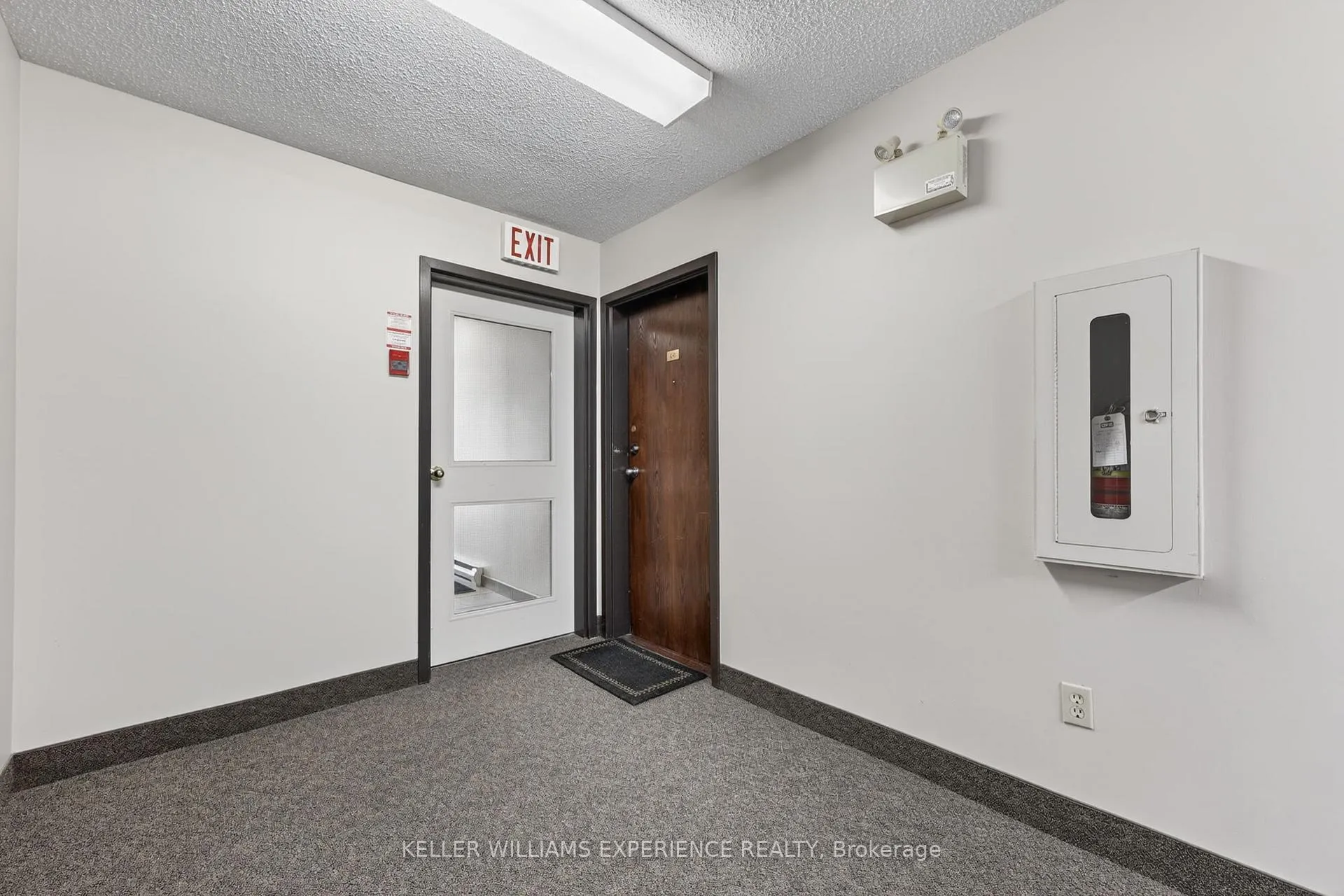Photo 27 of Unit C4, 183 Edgehill Drive, Barrie, Letitia Heights — HOMEH