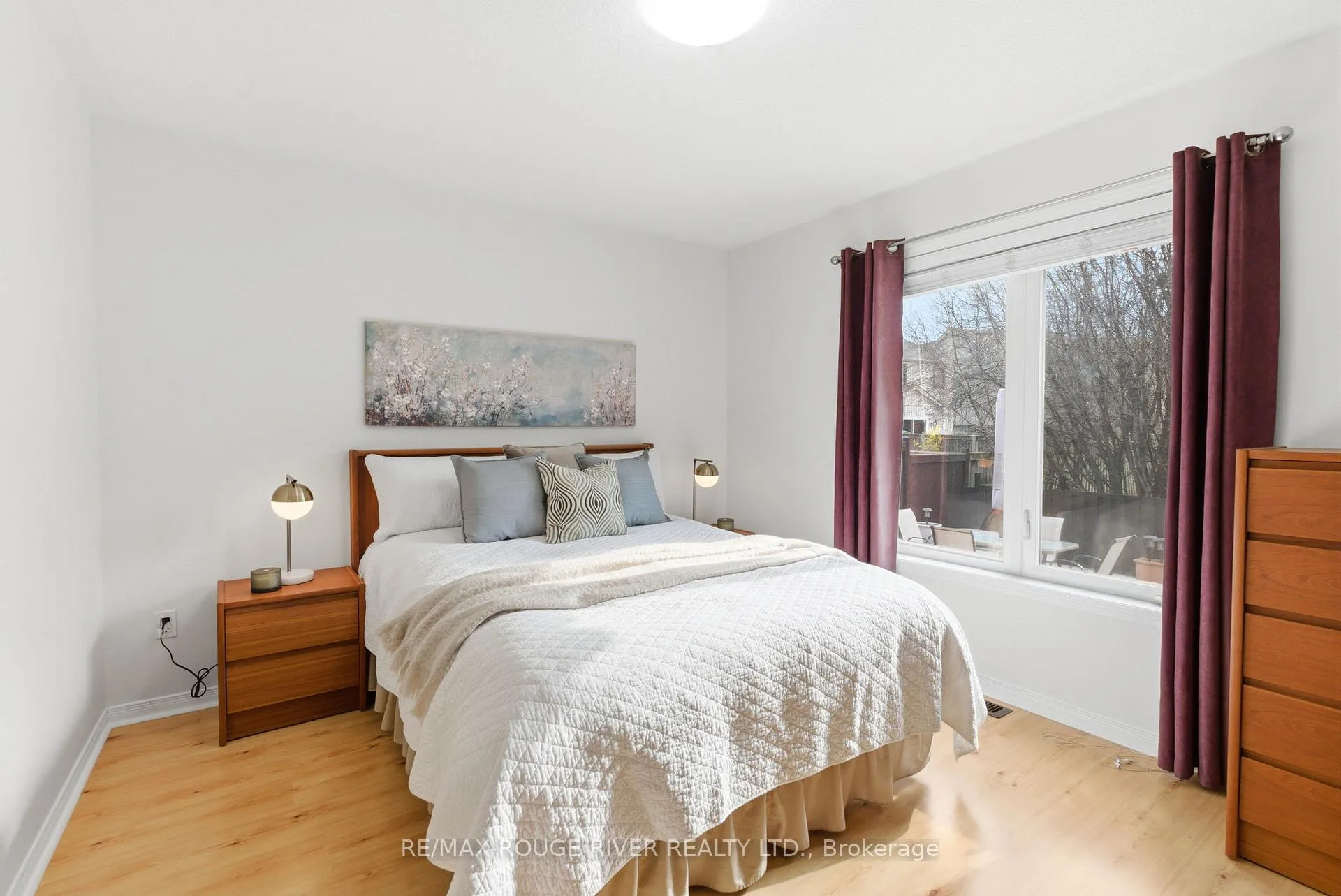 Photo 17 of 1154 Meath Drive, Oshawa, Pinecrest — HOMEH