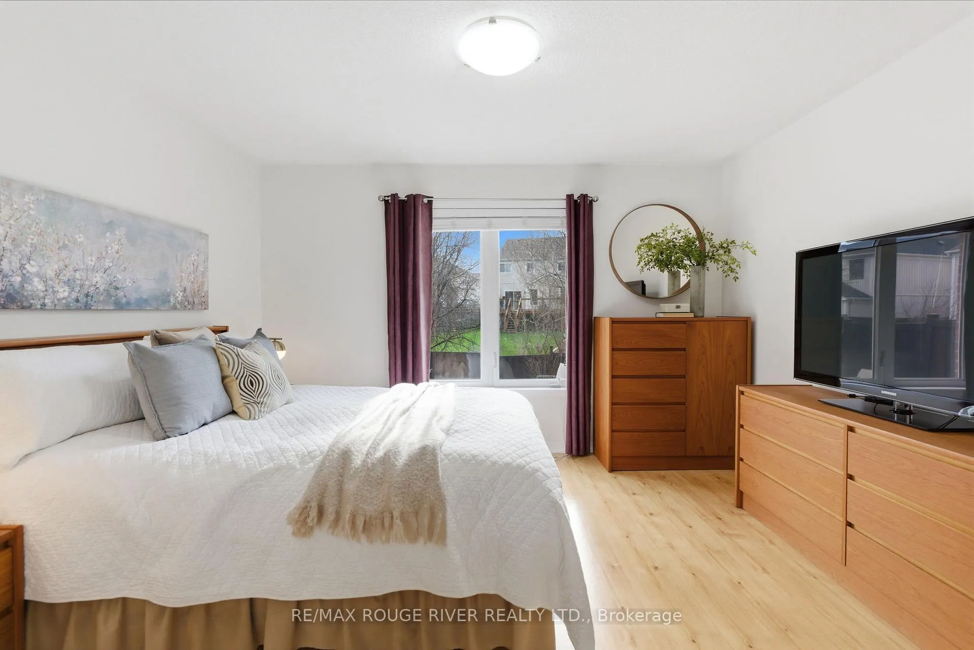 Photo 18 of 1154 Meath Drive, Oshawa, Pinecrest — HOMEH