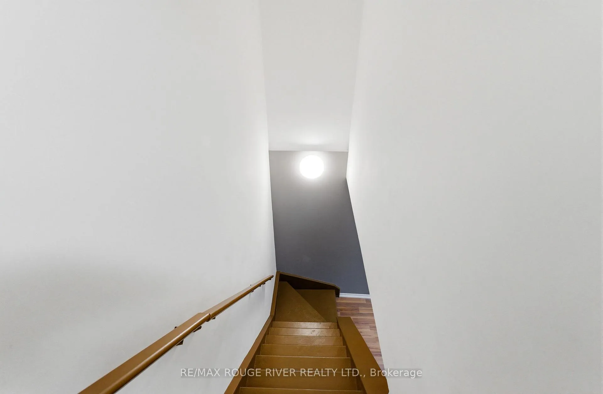 Photo 26 of 1154 Meath Drive, Oshawa, Pinecrest — HOMEH