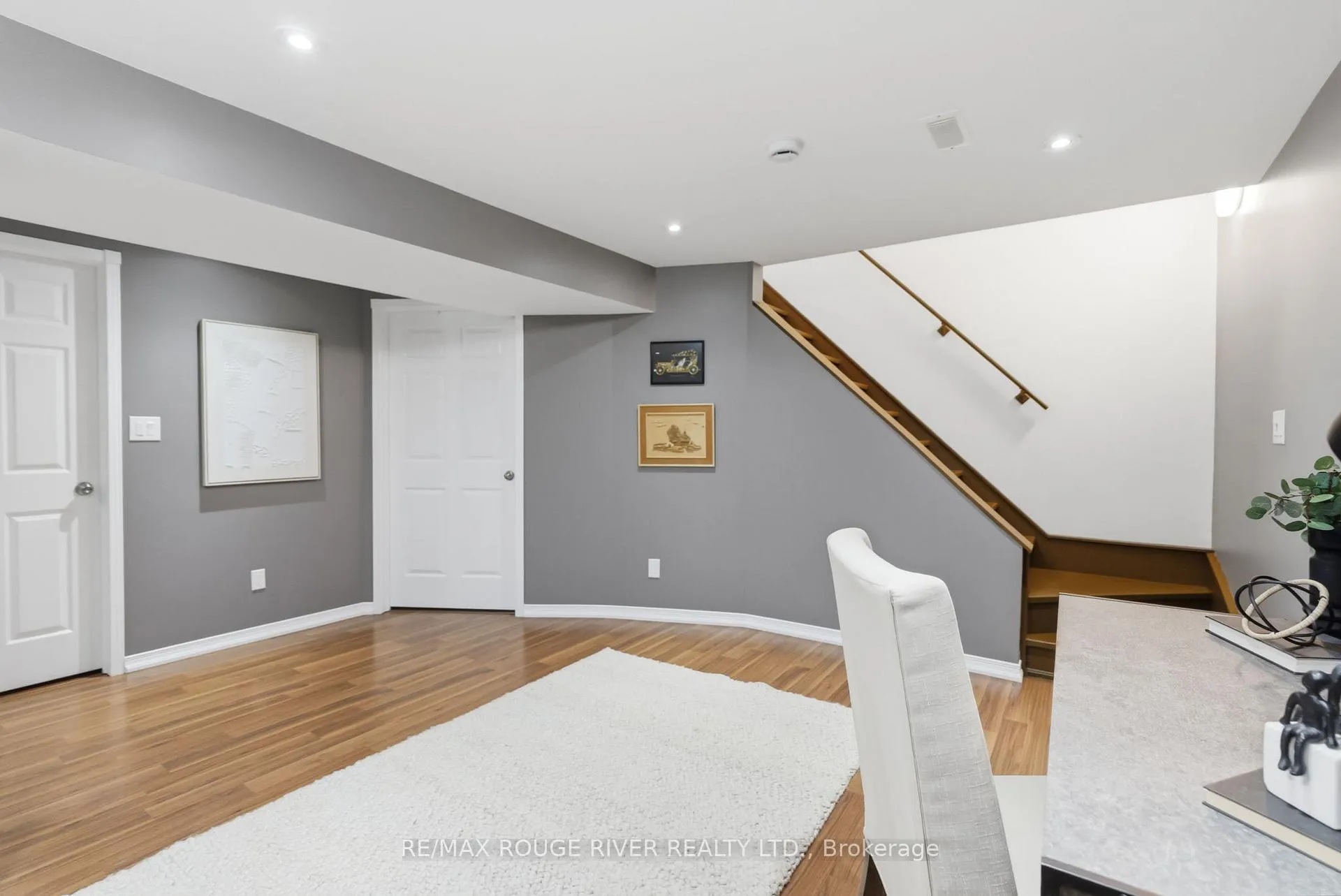 Photo 29 of 1154 Meath Drive, Oshawa, Pinecrest — HOMEH