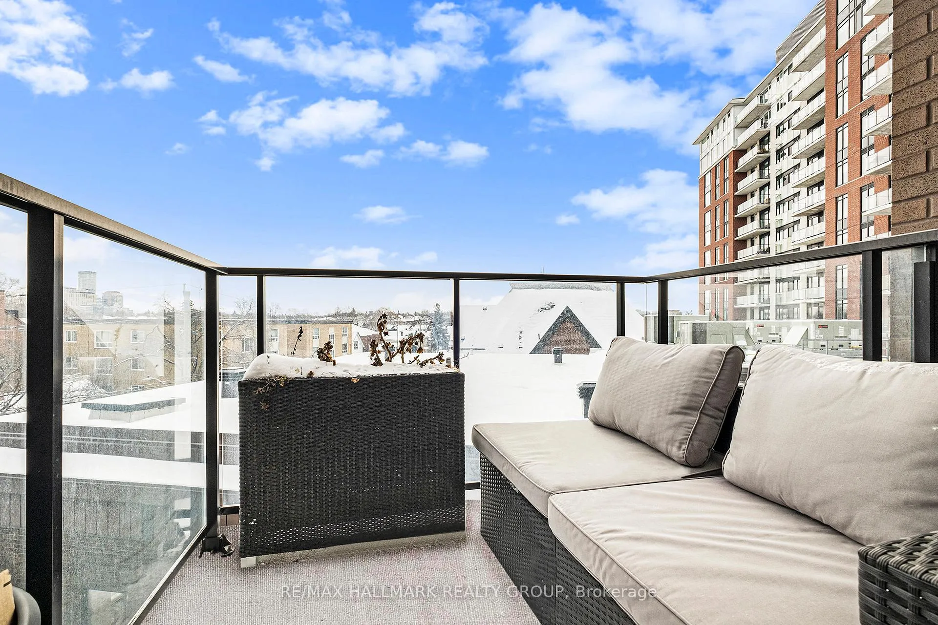 Photo 7 of Unit 404, 10 Rosemount Avenue, Ottawa, Hintonburg — HOMEH
