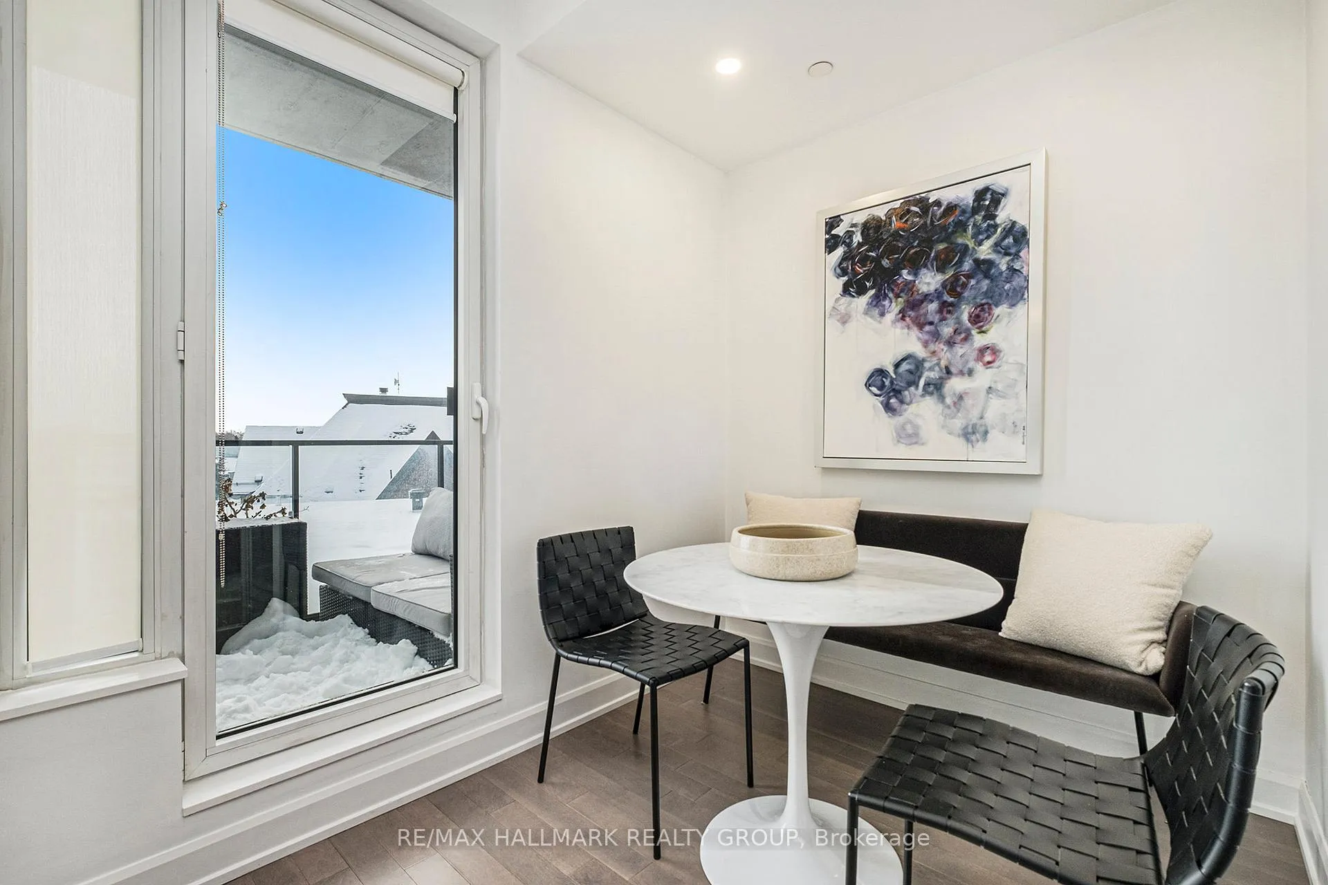 Photo 12 of Unit 404, 10 Rosemount Avenue, Ottawa, Hintonburg — HOMEH