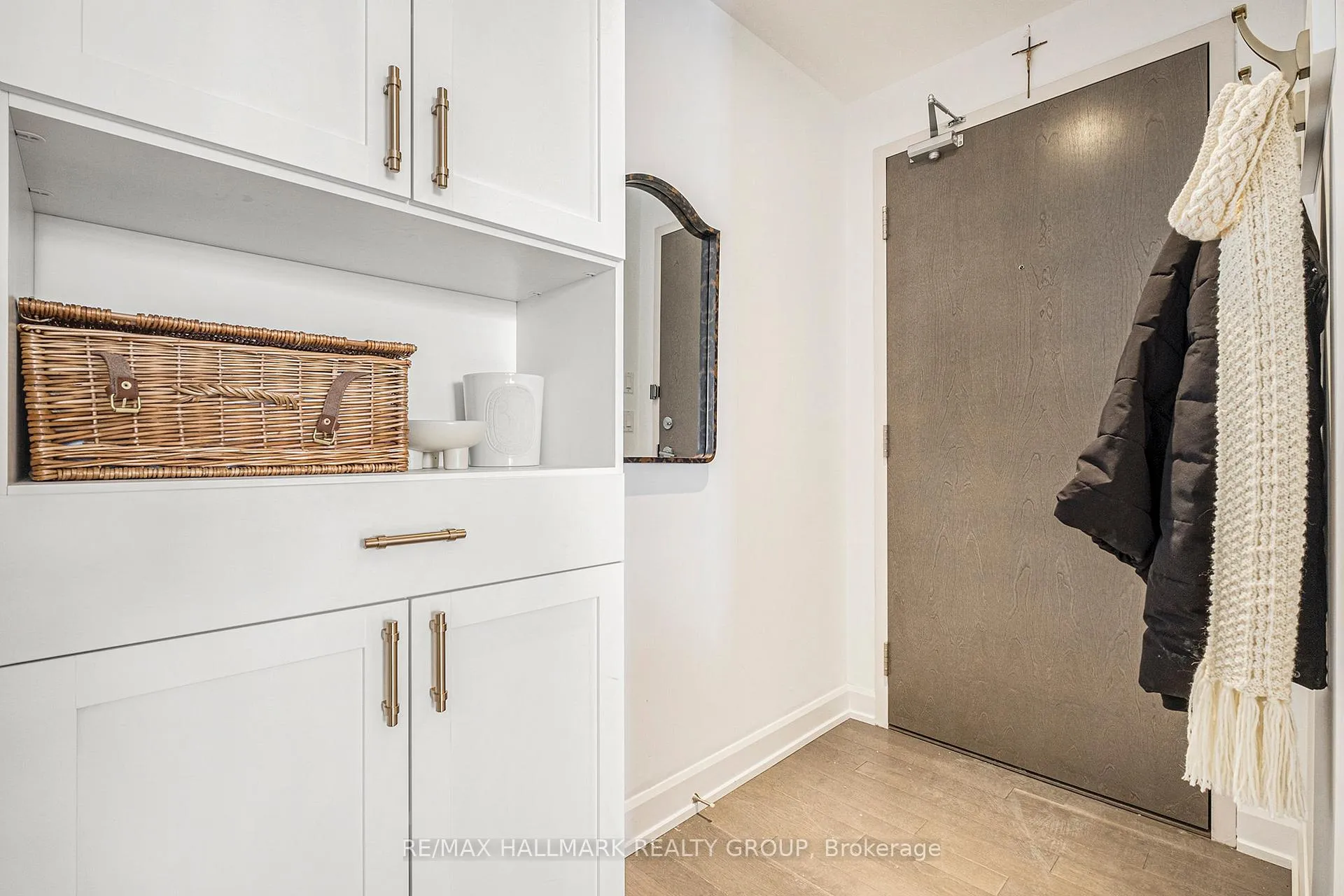 Photo 14 of Unit 404, 10 Rosemount Avenue, Ottawa, Hintonburg — HOMEH