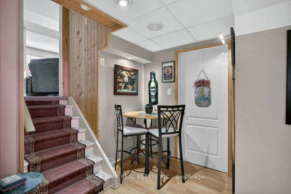 Photo 31 of 35 Hepburn Crescent, Hamilton, Mountview — HOMEH