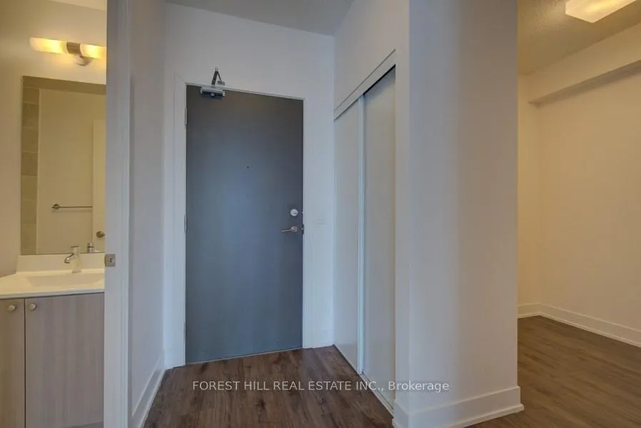 Photo 2 of Unit 1105, 68 Merton Street, Toronto, Mount Pleasant West — HOMEH