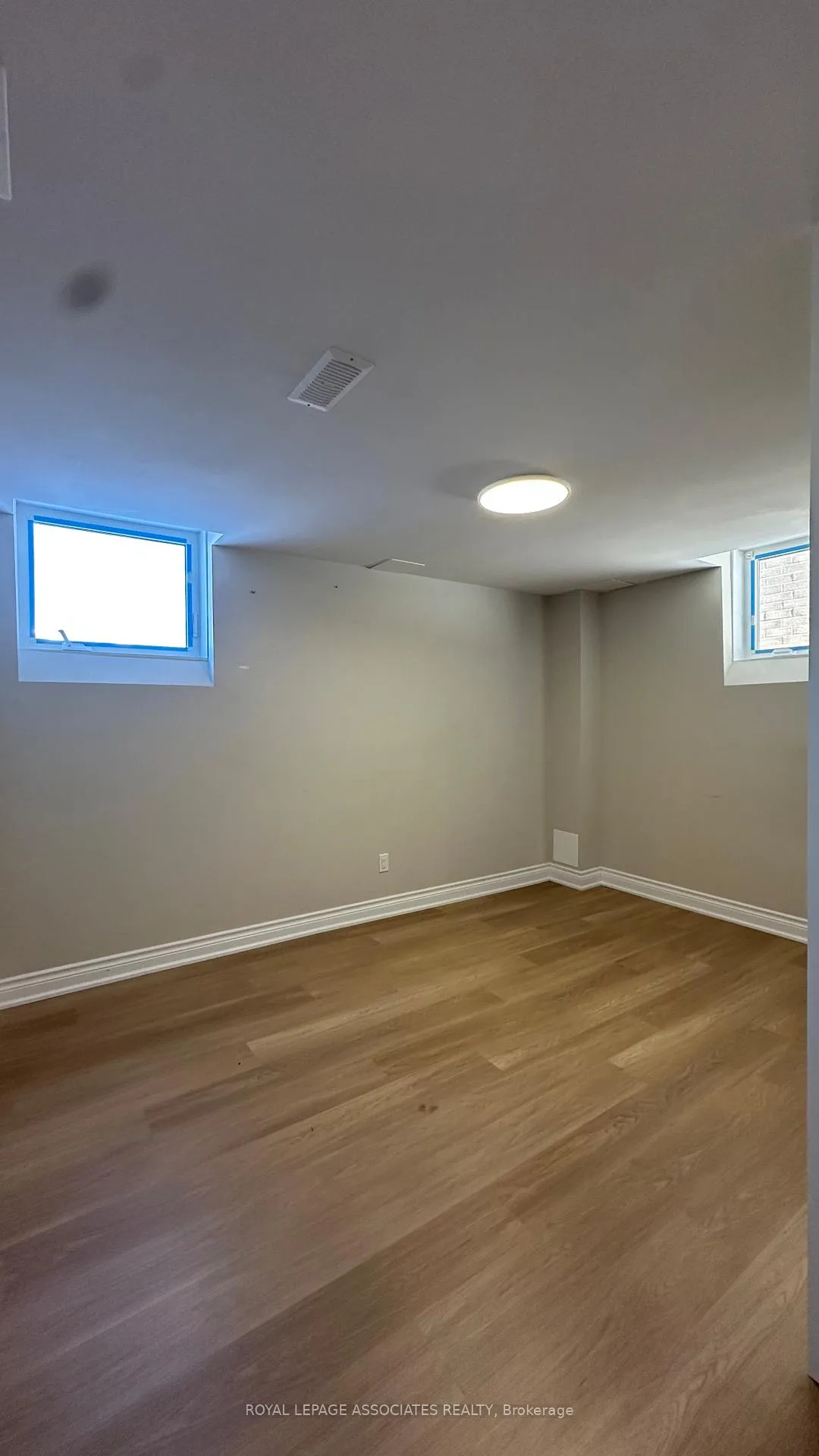 Photo 4 of 1108 Skyridge Boulevard, Pickering, Rural Pickering — HOMEH