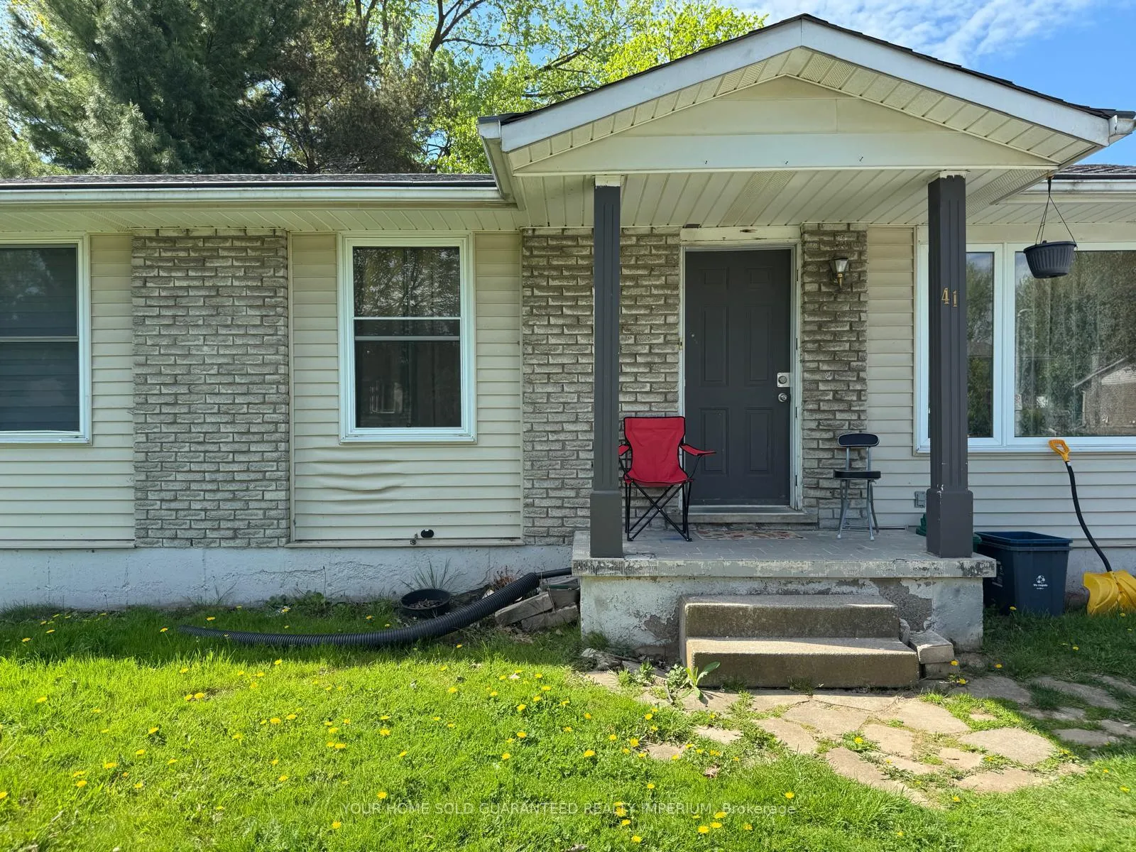 Front of Unit MAIN, 41 Macoomb Drive