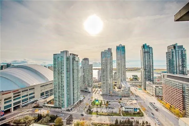 Photo 2 of Unit 3210, 397 Front Street W, Toronto, Waterfront Communities — HOMEH