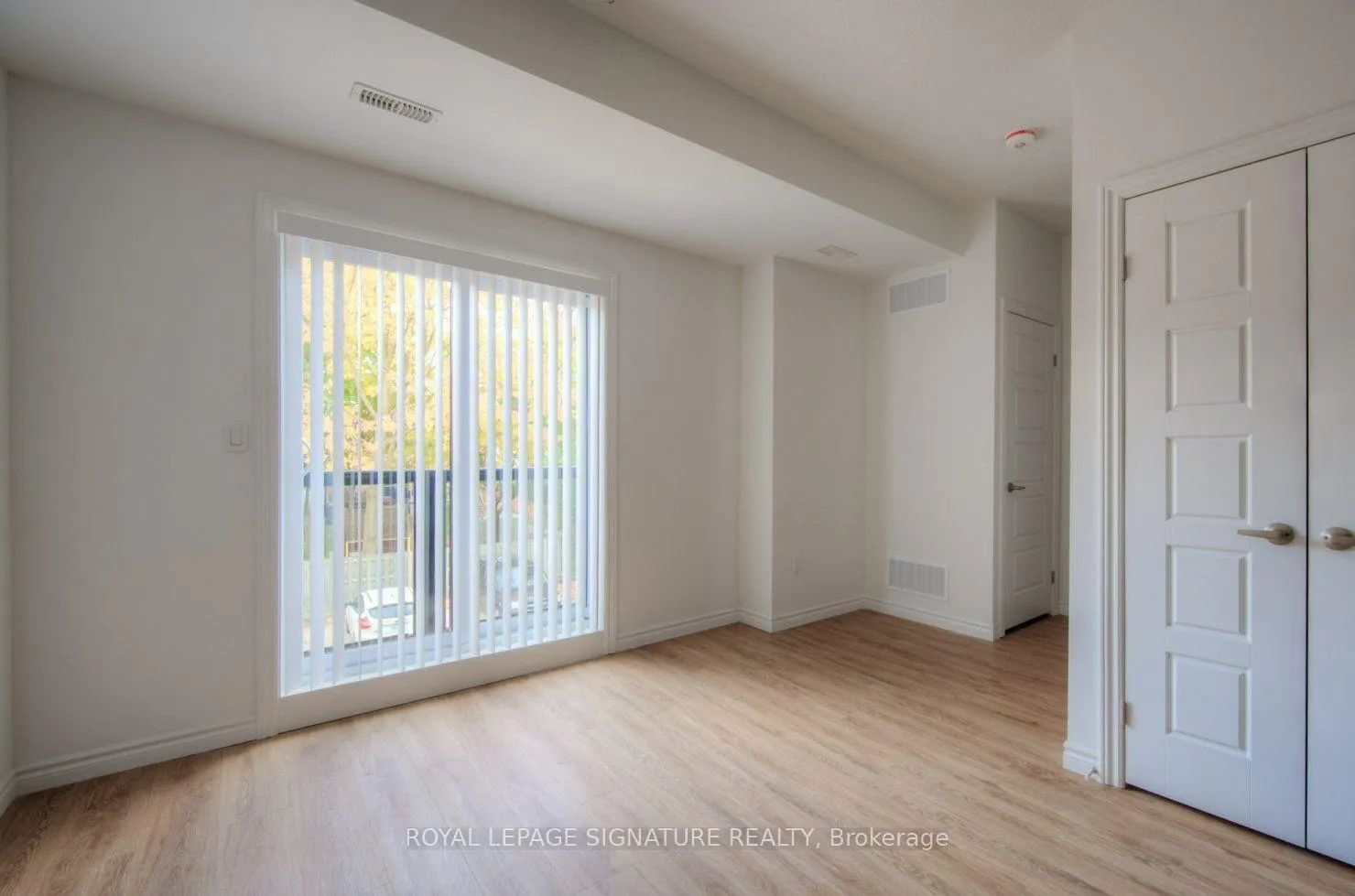 Photo 2 of Unit A11, 374 Prospect Avenue, Kitchener, Stanley Park — HOMEH