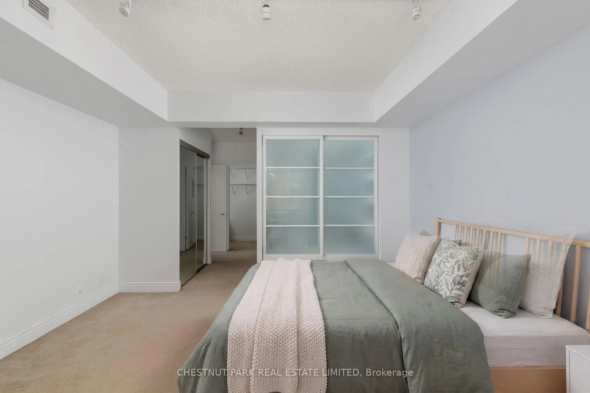 Photo 26 of Unit 516 E, 500 Queens Quay W, Toronto, Waterfront Communities — HOMEH
