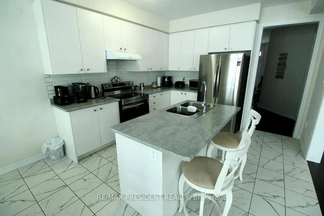 Photo 5 of 16 Peach Street, Thorold, Rolling Meadows — HOMEH