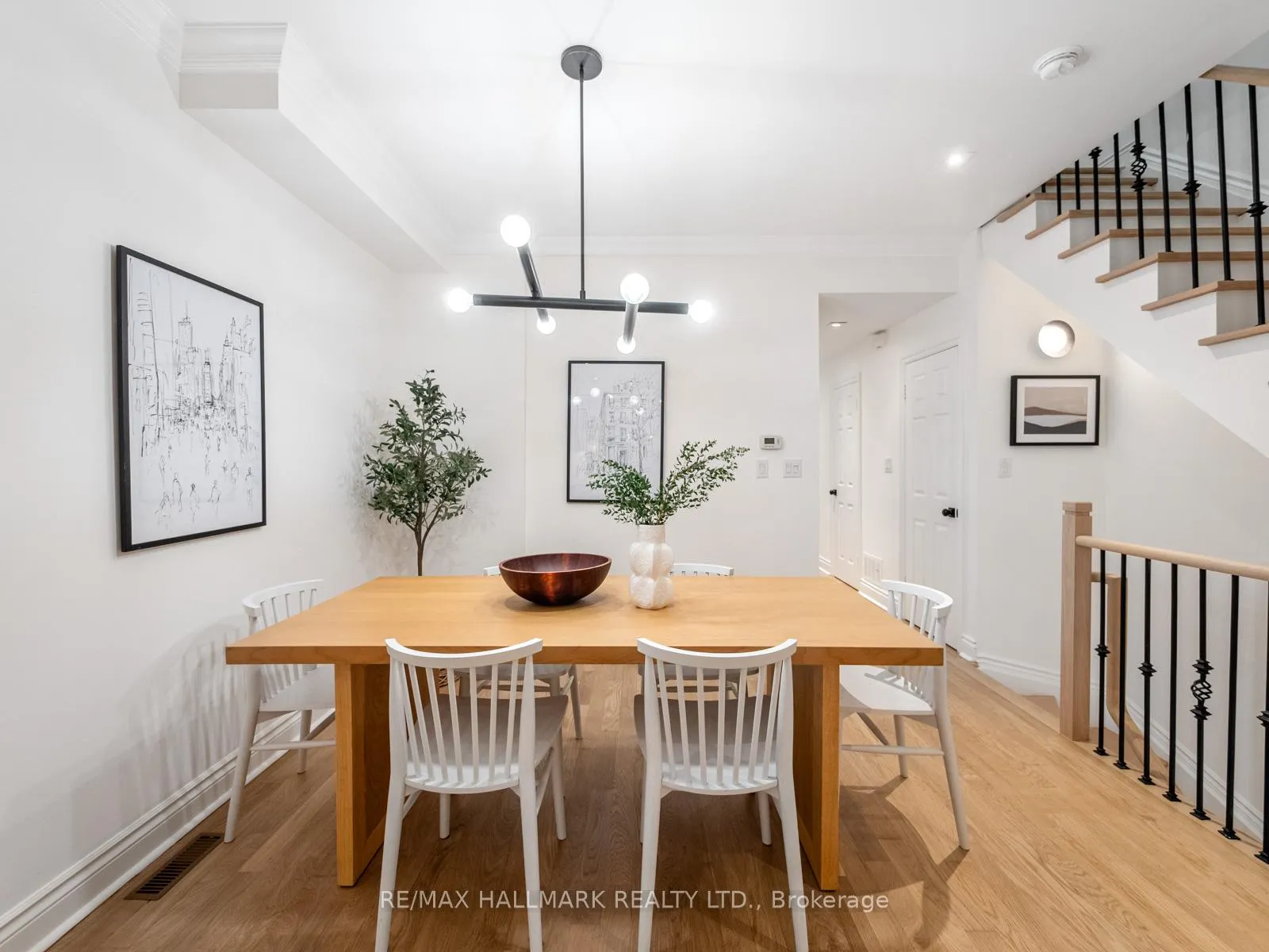 Photo 8 of 26 Eastmount Avenue, Toronto, Playter Estates-Danforth — HOMEH