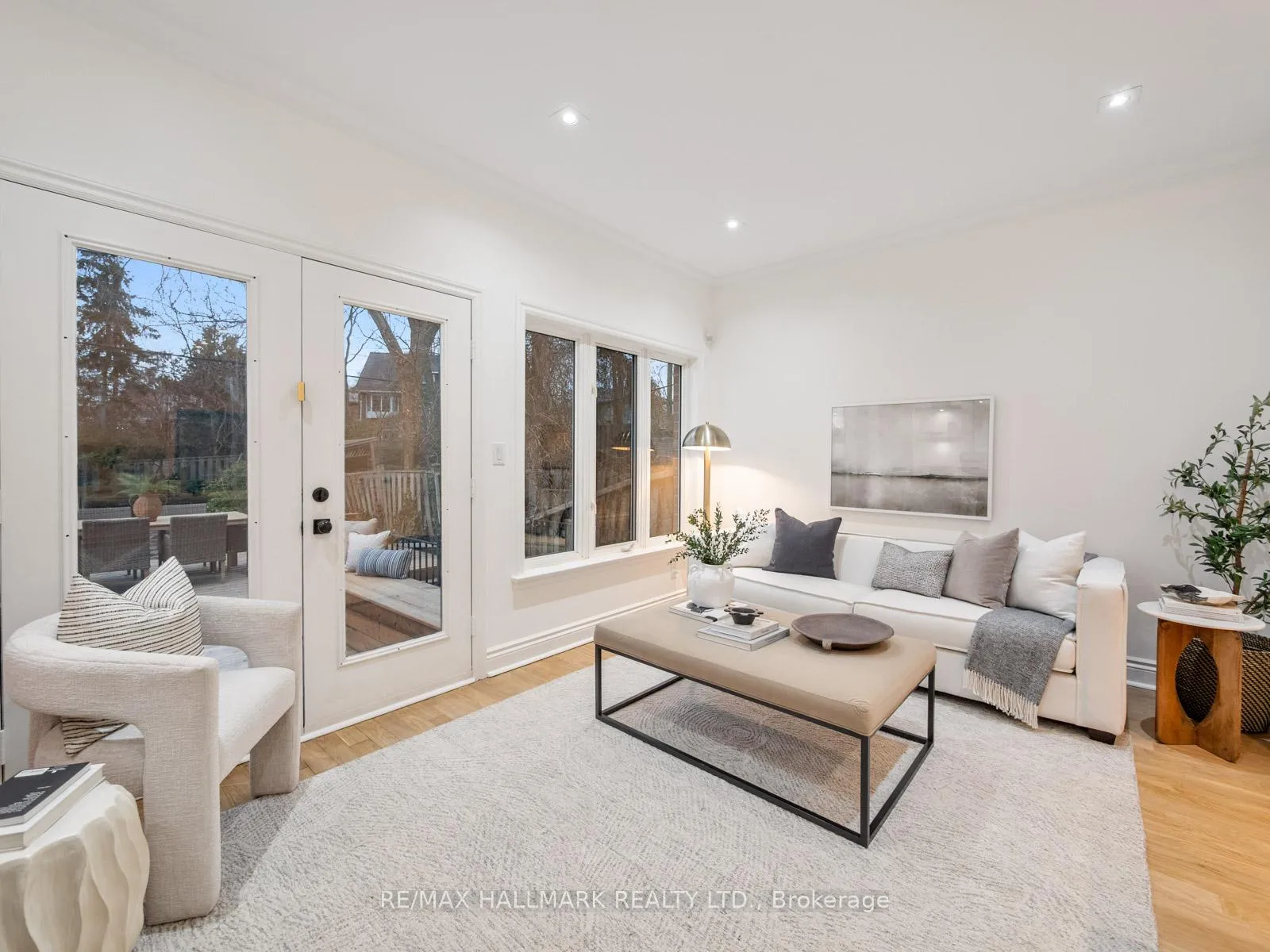 Photo 19 of 26 Eastmount Avenue, Toronto, Playter Estates-Danforth — HOMEH