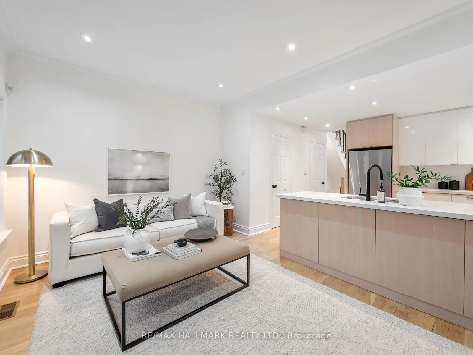 Photo 21 of 26 Eastmount Avenue, Toronto, Playter Estates-Danforth — HOMEH
