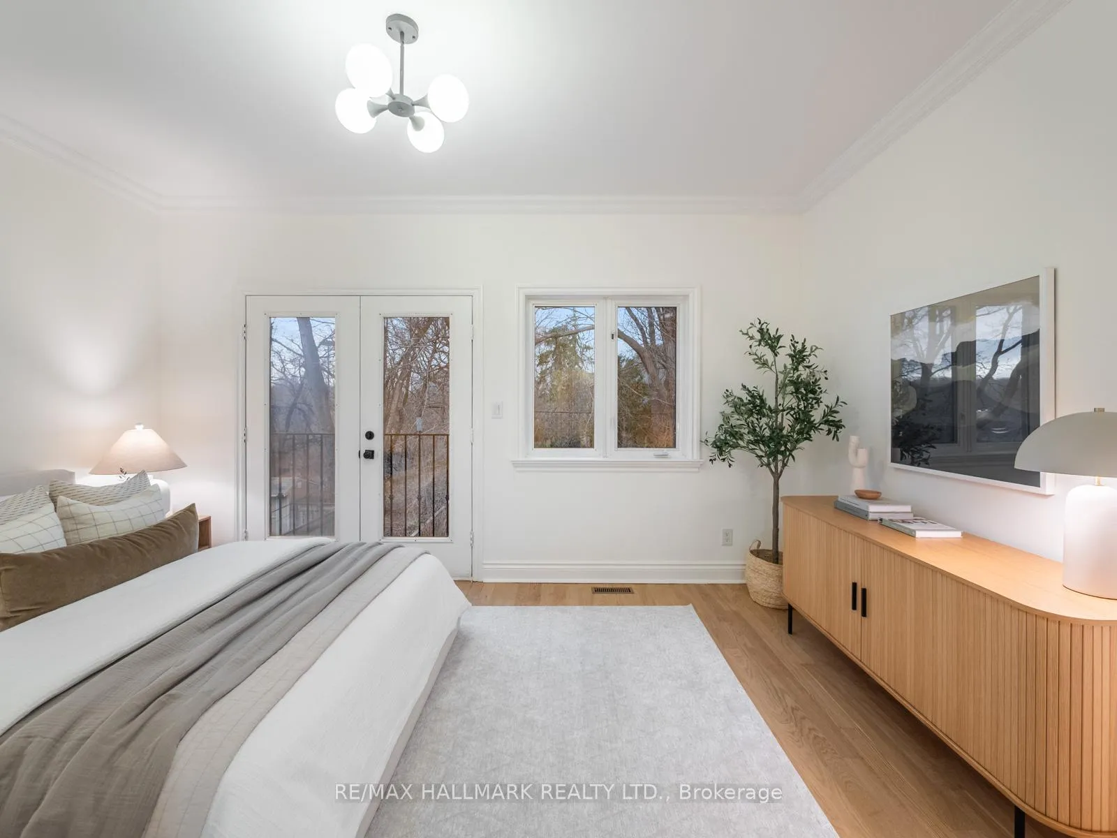 Photo 24 of 26 Eastmount Avenue, Toronto, Playter Estates-Danforth — HOMEH