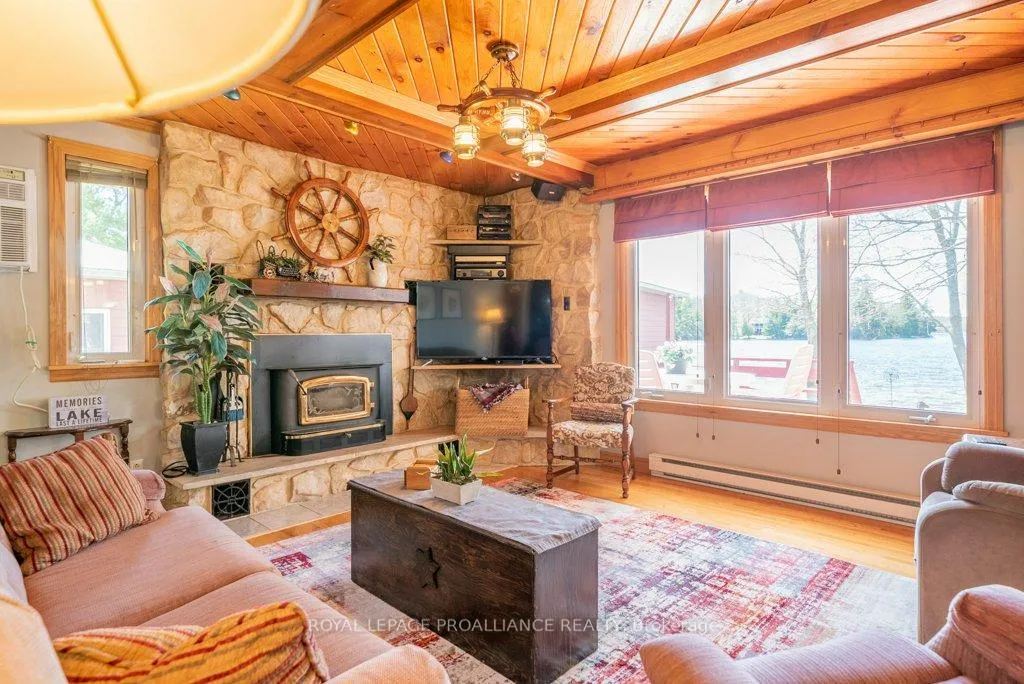 Photo 2 of 1063 Perry Road, Frontenac, Frontenac North — HOMEH