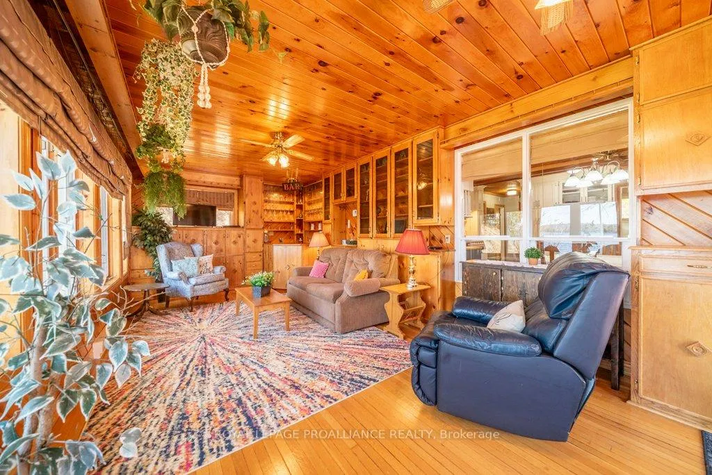 Photo 14 of 1063 Perry Road, Frontenac, Frontenac North — HOMEH