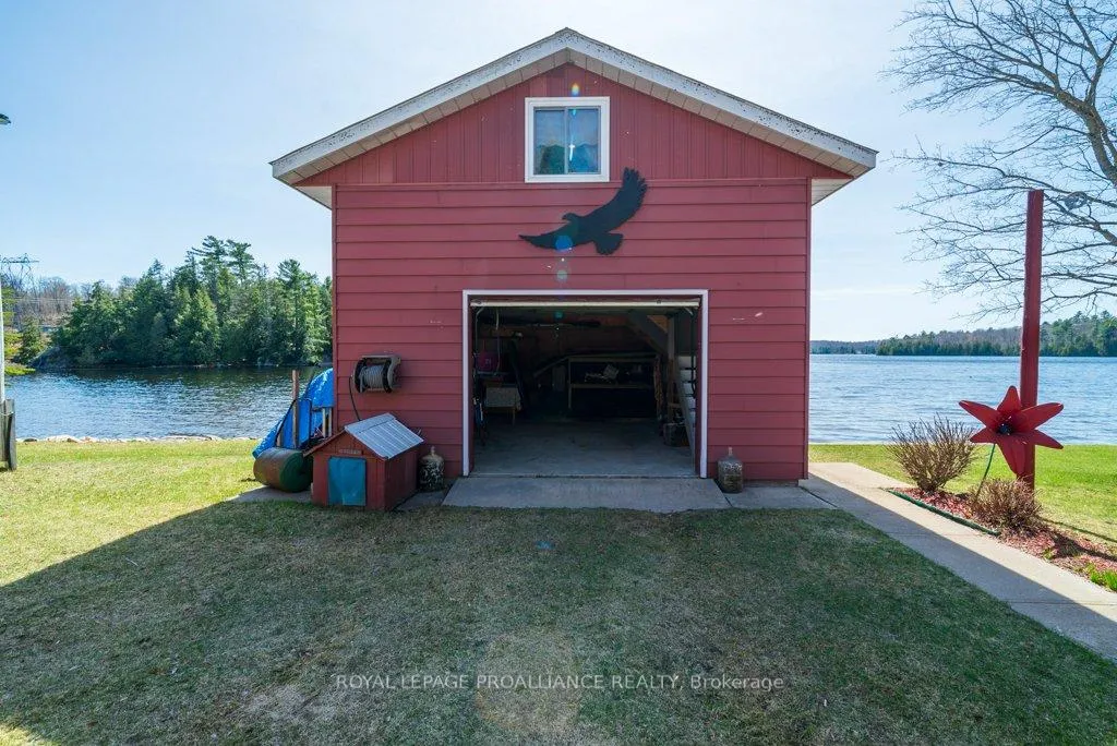 Photo 21 of 1063 Perry Road, Frontenac, Frontenac North — HOMEH