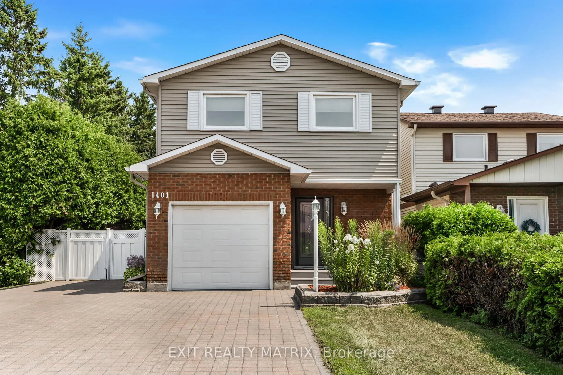 Photo 1 of 1401 Bortolotti Crescent, Ottawa, Pineview — HOMEH