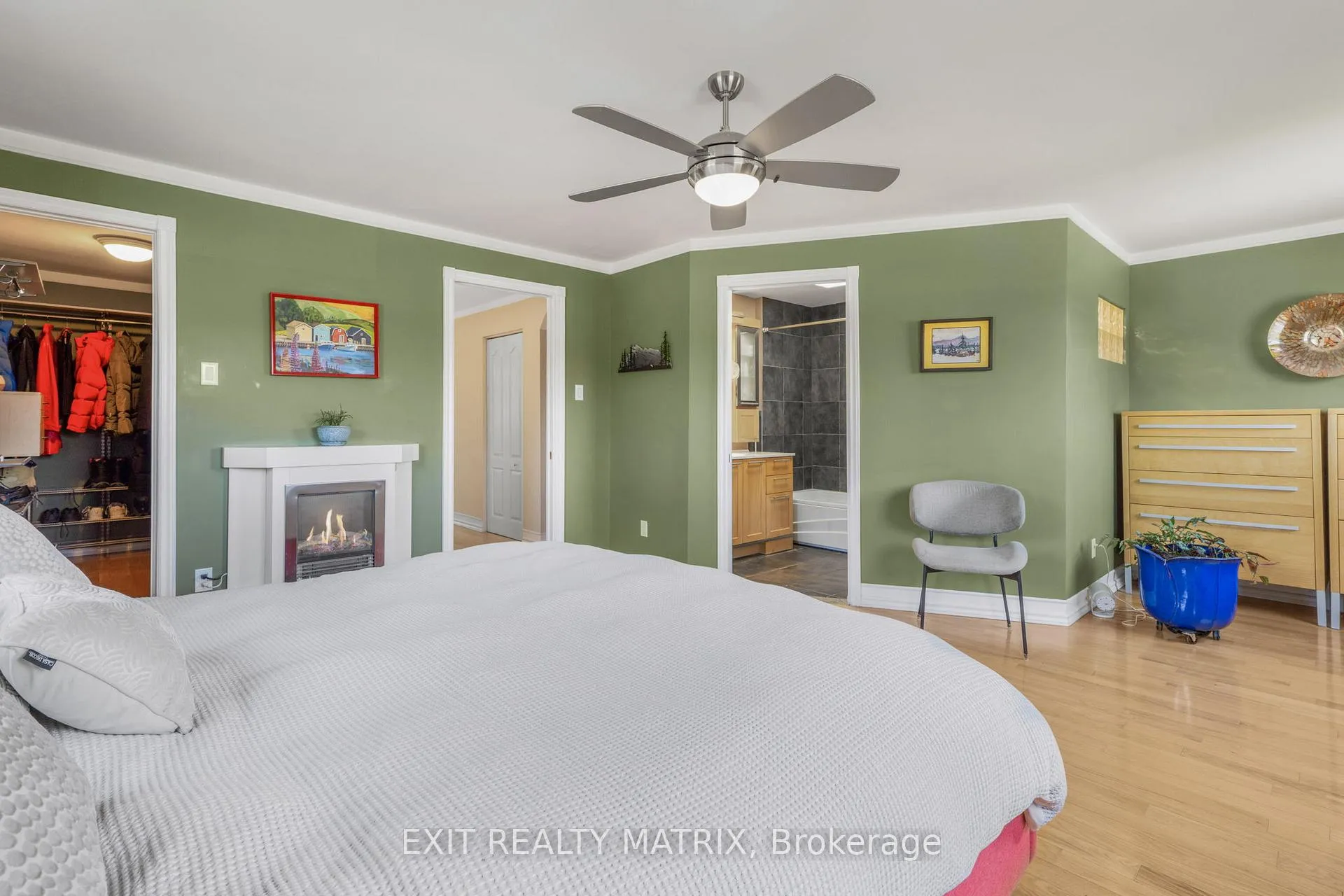 Photo 20 of 1401 Bortolotti Crescent, Ottawa, Pineview — HOMEH