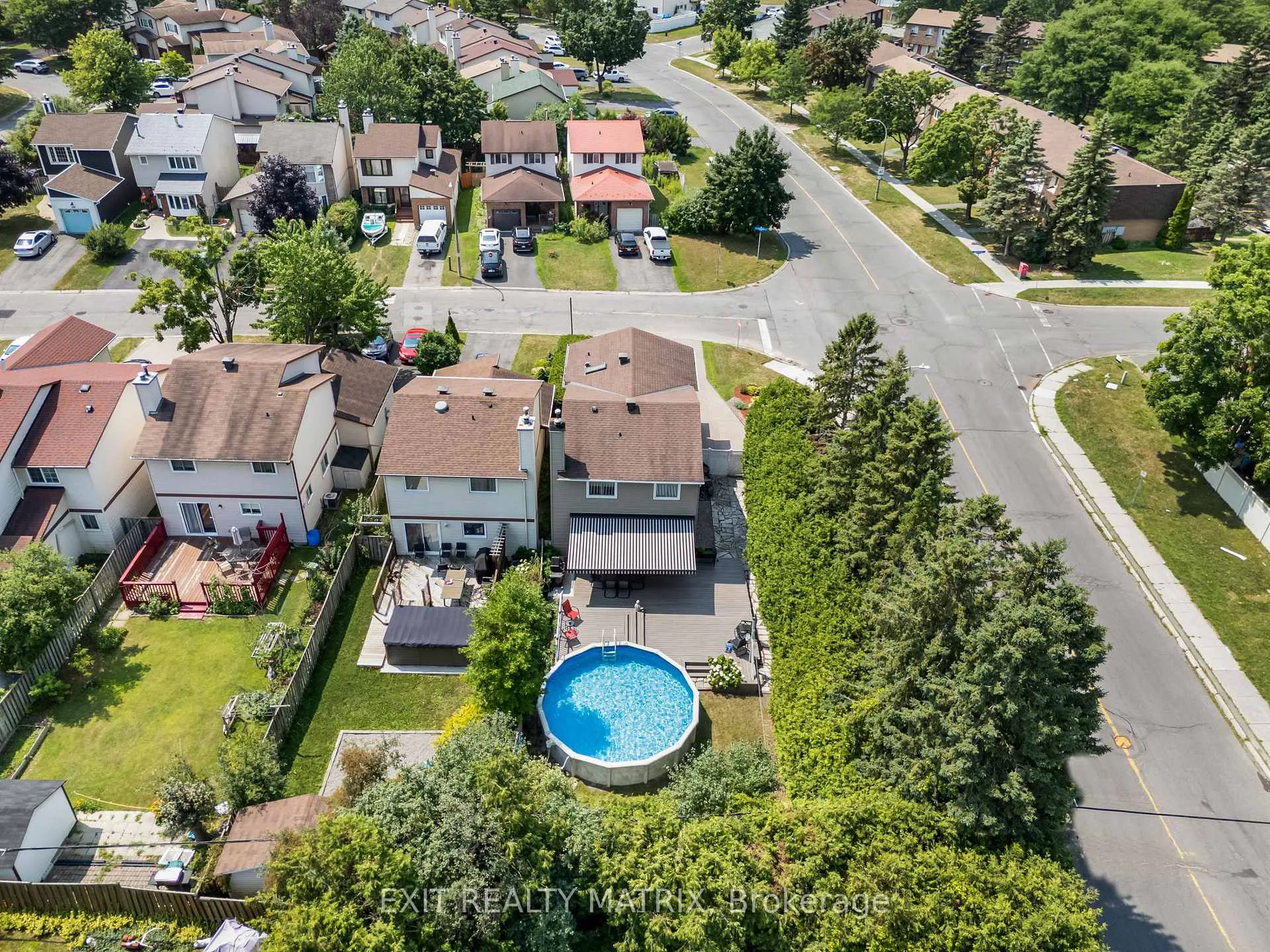 Photo 43 of 1401 Bortolotti Crescent, Ottawa, Pineview — HOMEH