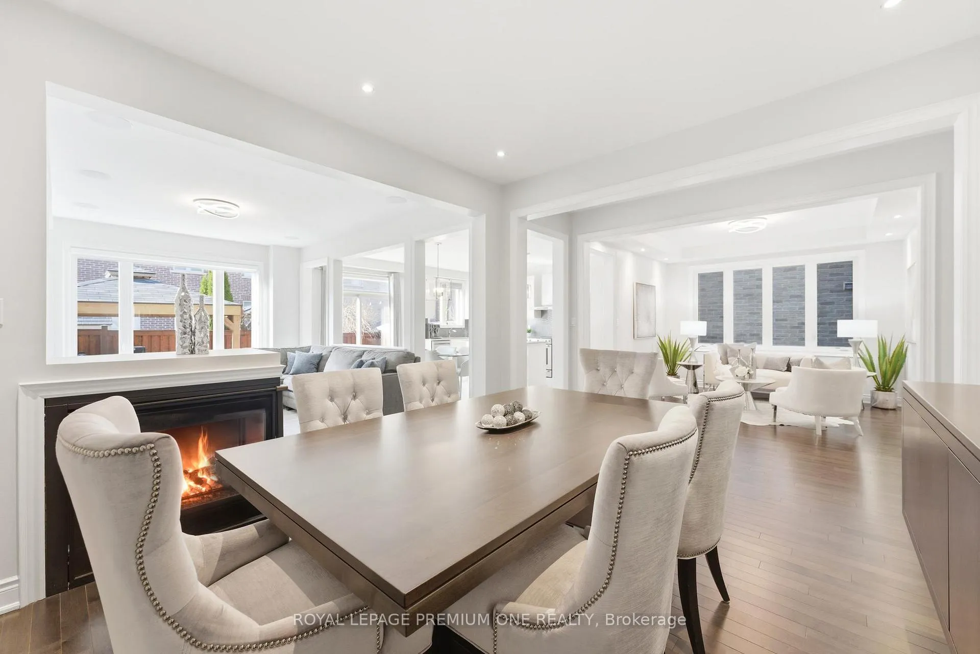 Photo 14 of 91 Card Lumber Crescent, Vaughan, Kleinburg — HOMEH