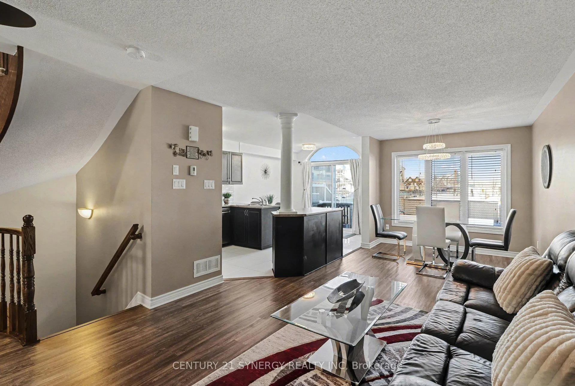Photo 5 of 114 Silvermoon Crescent, Ottawa, Avalon East — HOMEH