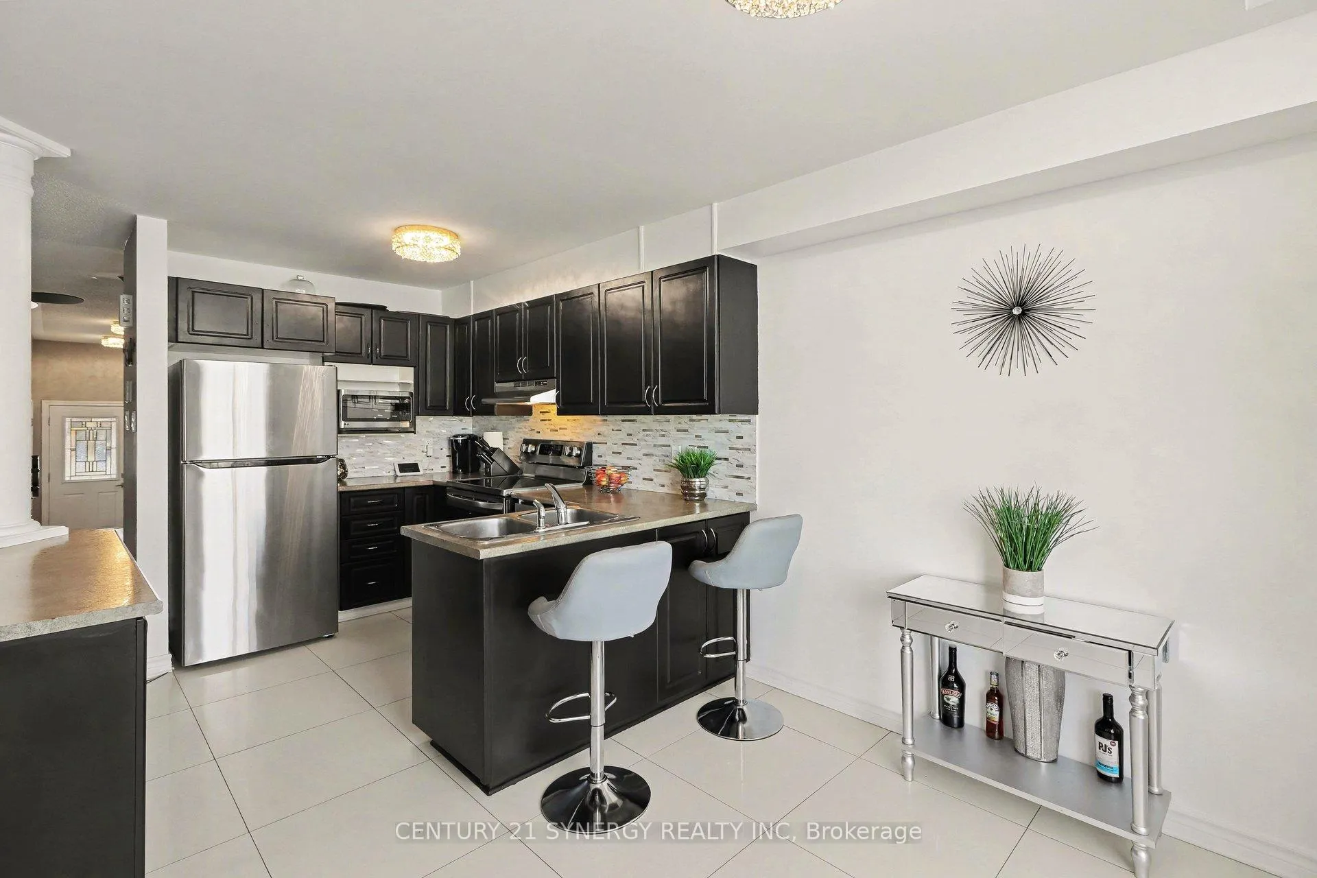Photo 12 of 114 Silvermoon Crescent, Ottawa, Avalon East — HOMEH