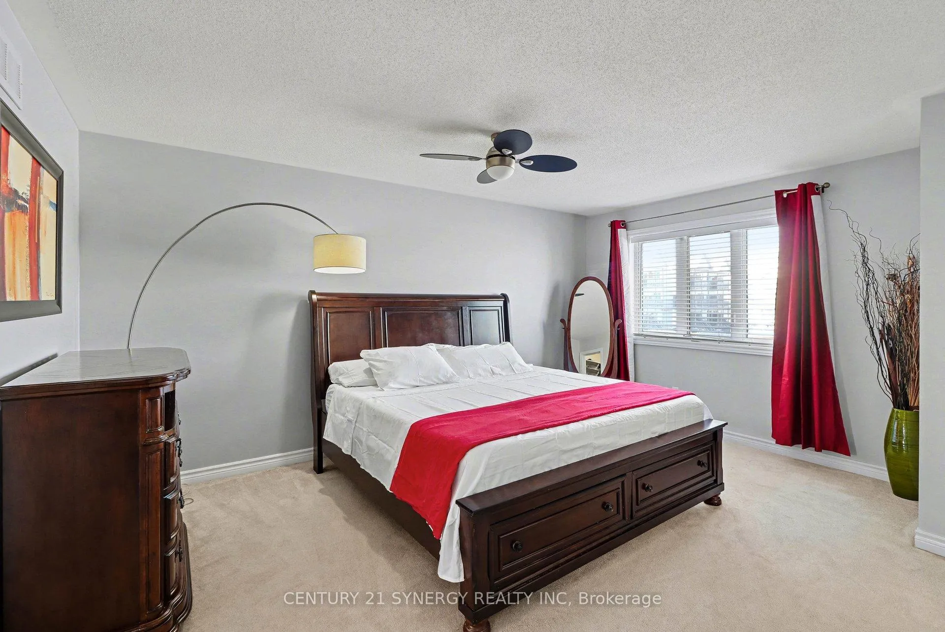 Photo 18 of 114 Silvermoon Crescent, Ottawa, Avalon East — HOMEH