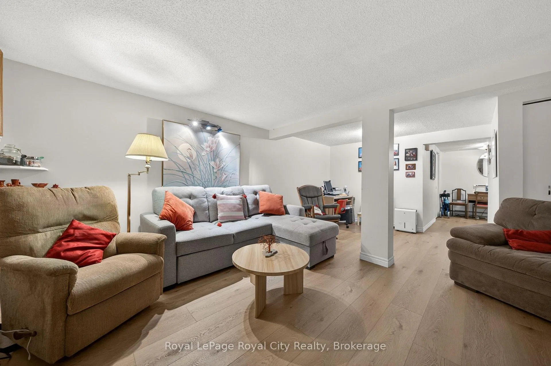 Photo 14 of Unit 11, 41 Rhonda Road, Guelph, Willow West/Sugarbush/West Acres — HOMEH