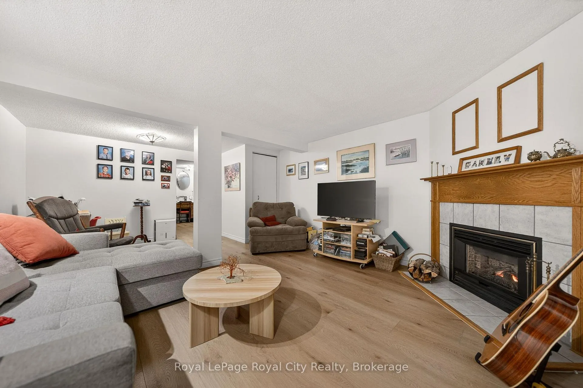 Photo 15 of Unit 11, 41 Rhonda Road, Guelph, Willow West/Sugarbush/West Acres — HOMEH