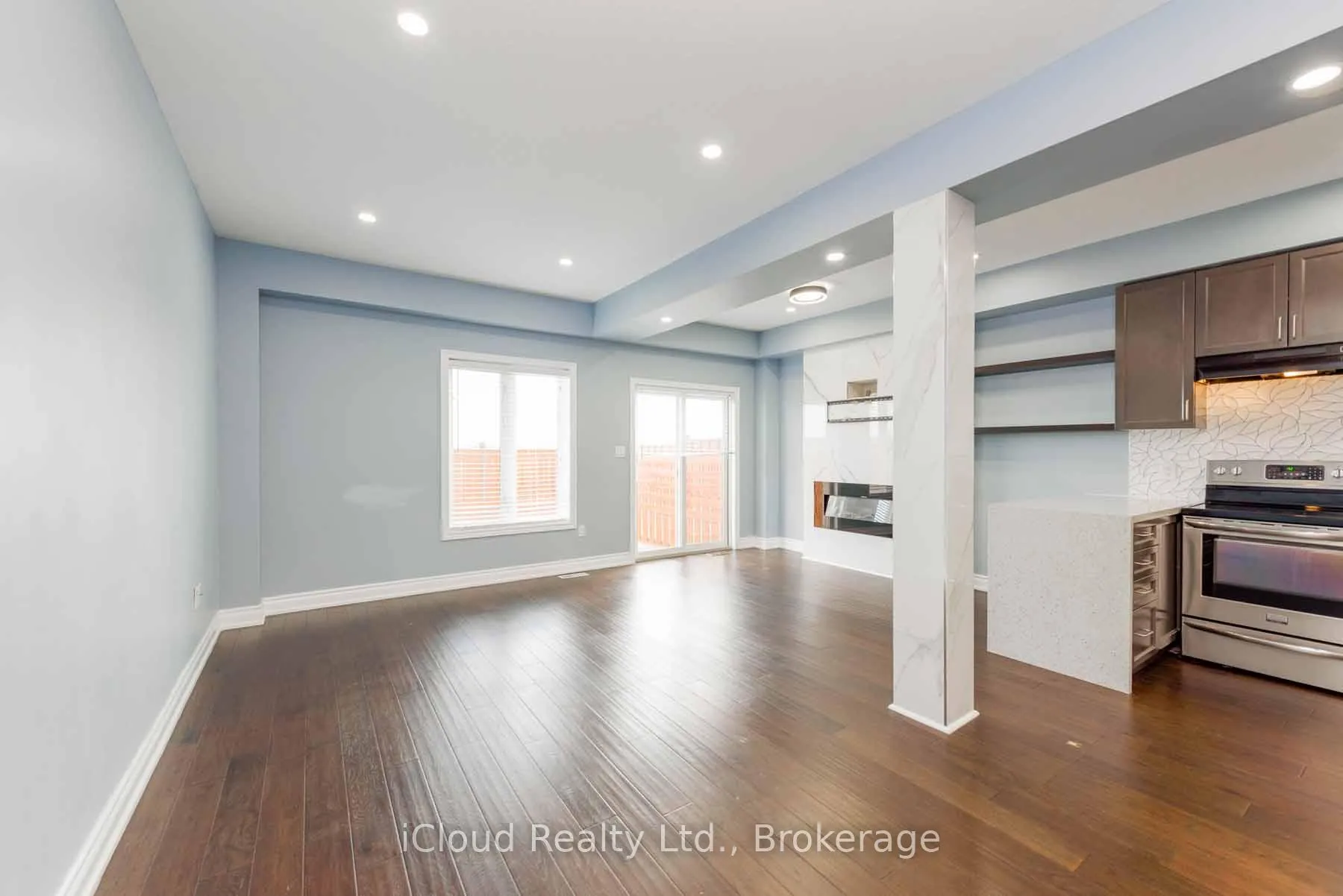 Photo 7 of 42 Serenity Lane, Hamilton, Stoney Creek — HOMEH