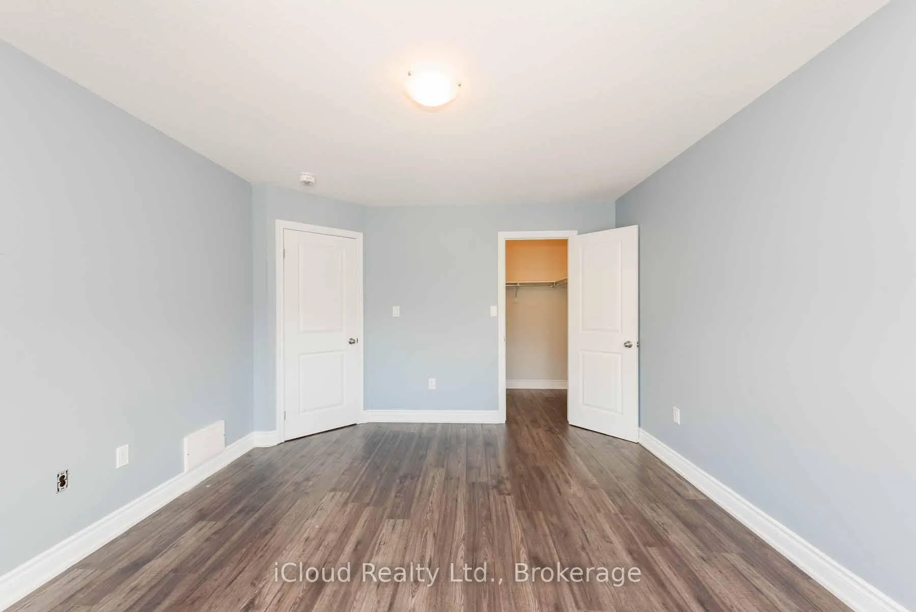 Photo 16 of 42 Serenity Lane, Hamilton, Stoney Creek — HOMEH