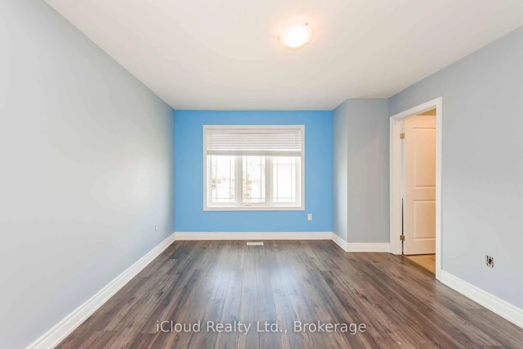 Photo 17 of 42 Serenity Lane, Hamilton, Stoney Creek — HOMEH